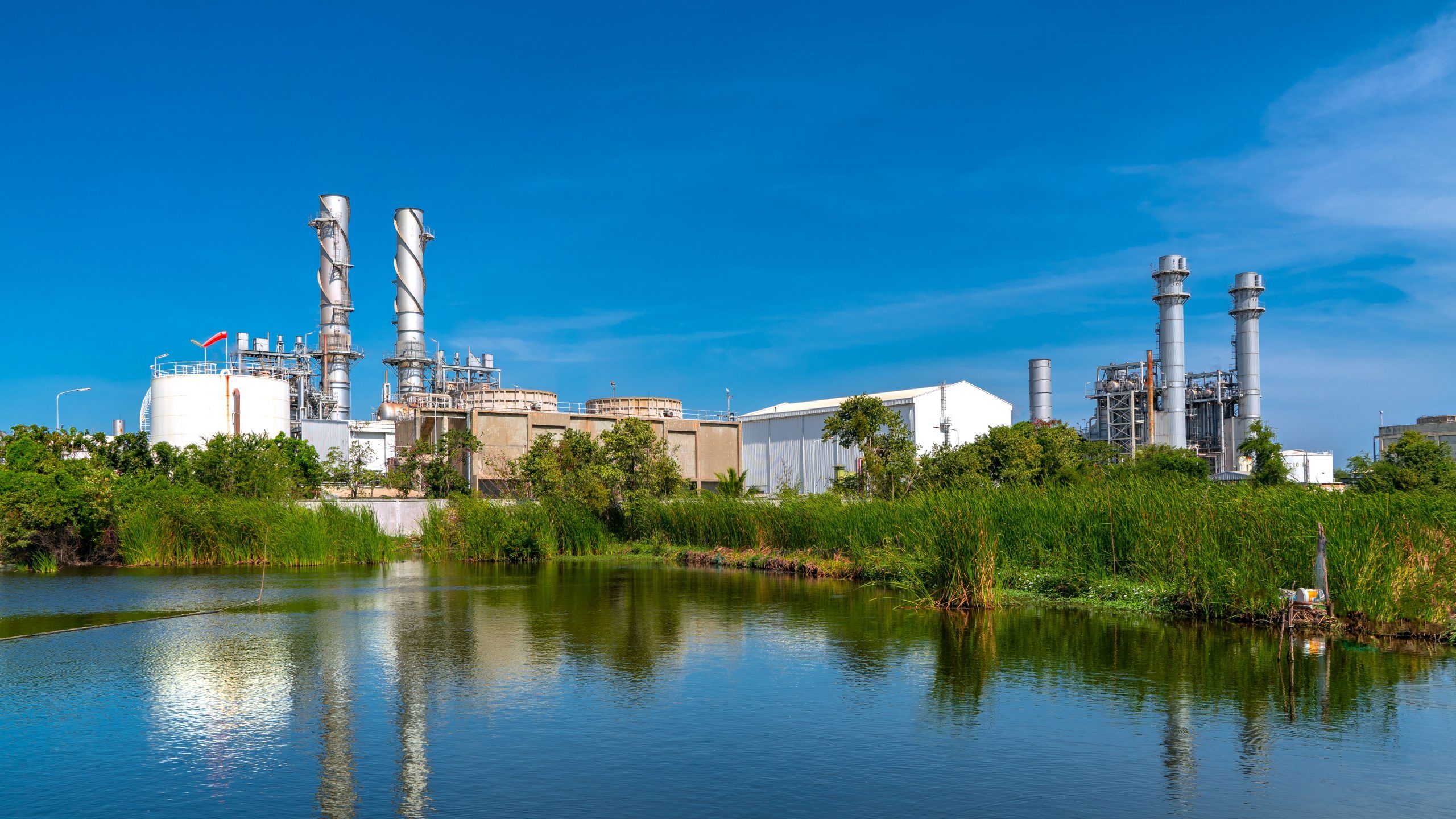 2560x1440 Green Industrialization: A Socioeconomic Imperative for Uganda's Sustainable Growth