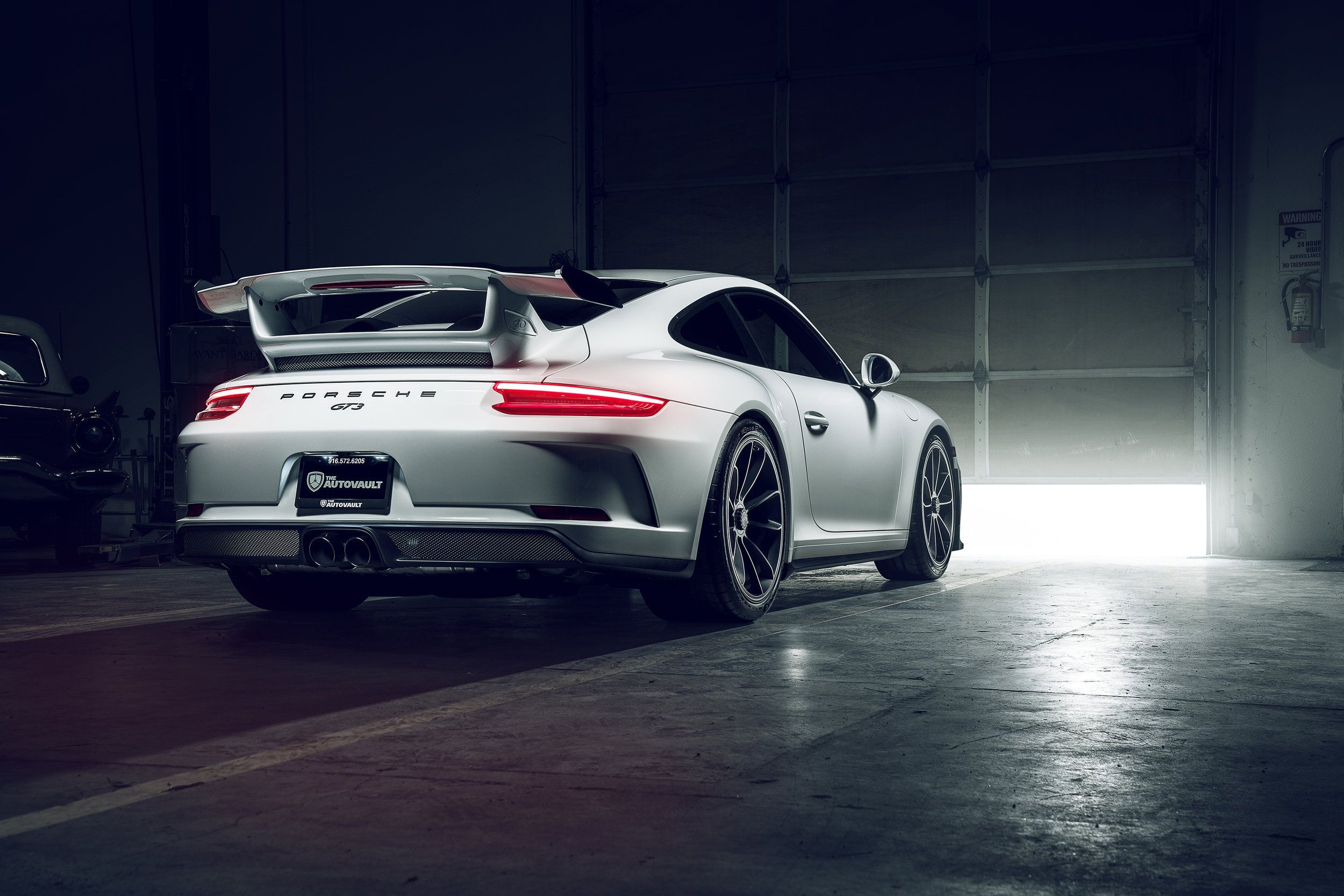 2500x1667 Free Porsche, white 2K wallpaper for desktop and phone