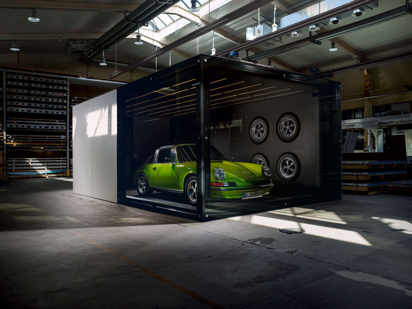 1400x1050 Fahrengold your garage become an art gallery!.com