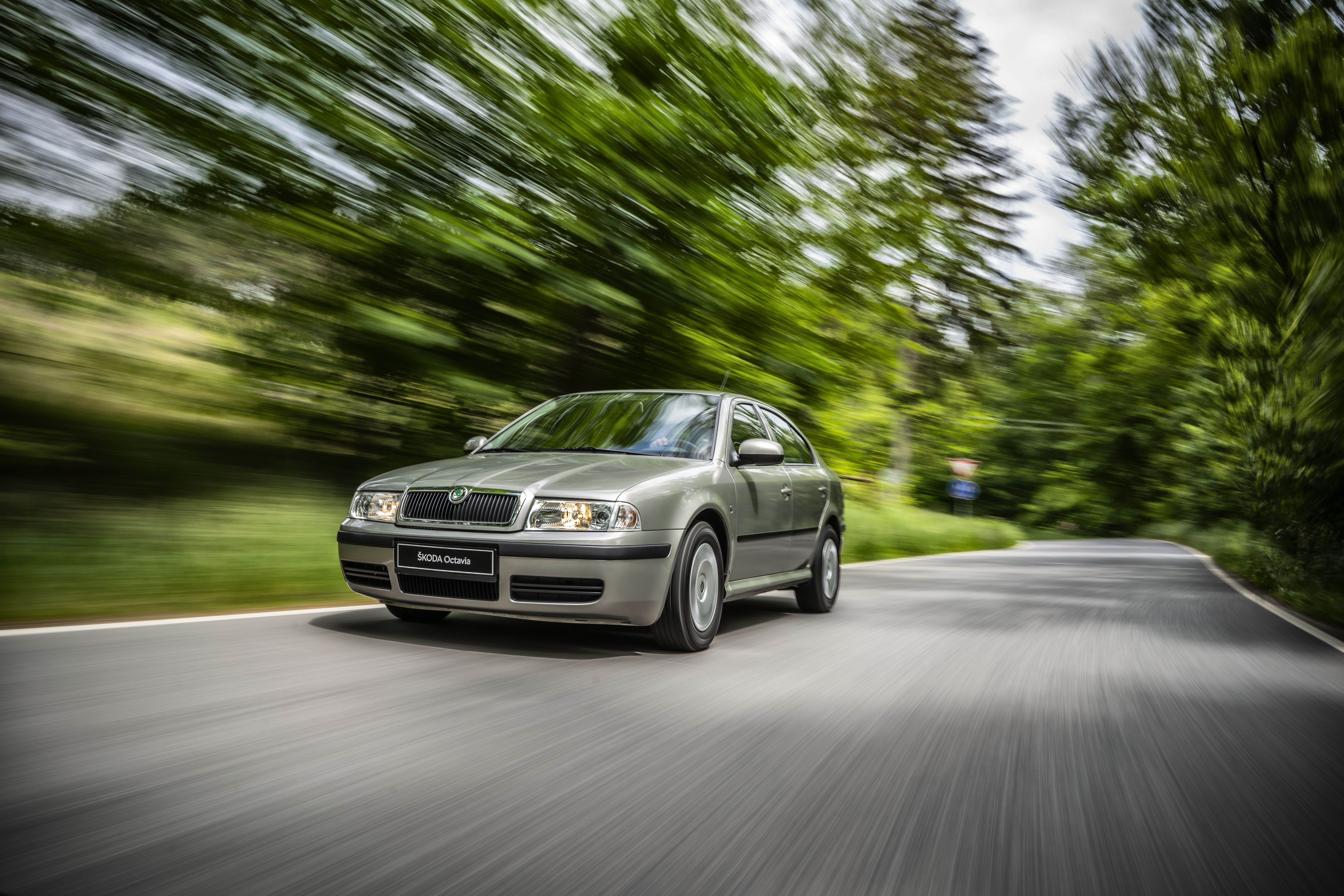 7323x4884 ŠKODA OCTAVIA (1996): A Magnificent Fourteen Year Career Škoda Storyboard