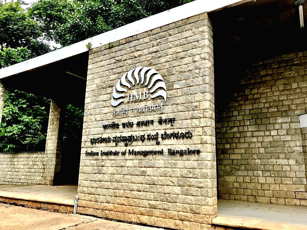 1024x768 Free Photo: IIM Bangalore