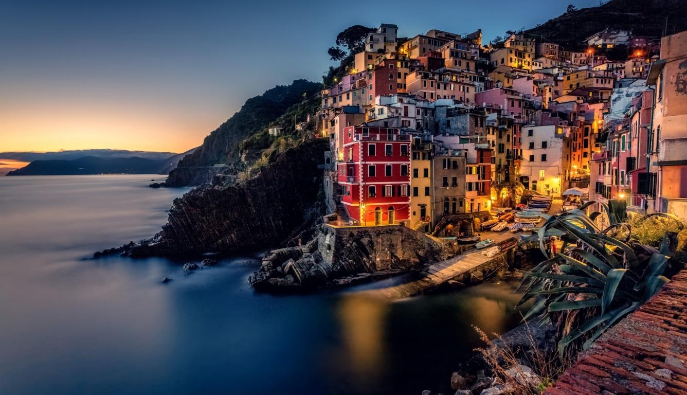 1336x768 Cinque Terre Ligurian Sea Italy HD Laptop Wallpaper, HD City 4K Wallpaper, Image, Photo and Background