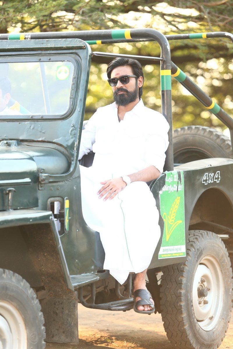 800x1200 Dhanush, Trisha, Anupama Parameswaran's Kodi stills, Image, Gallery