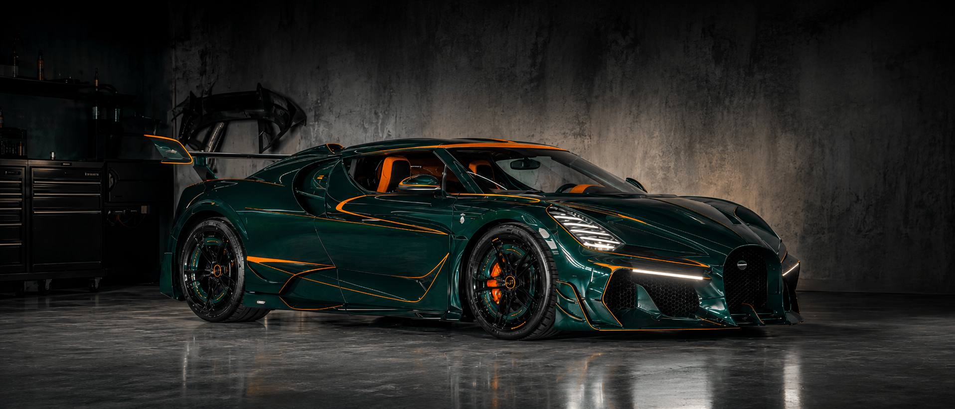 1916x821 The Mansory USA Hub