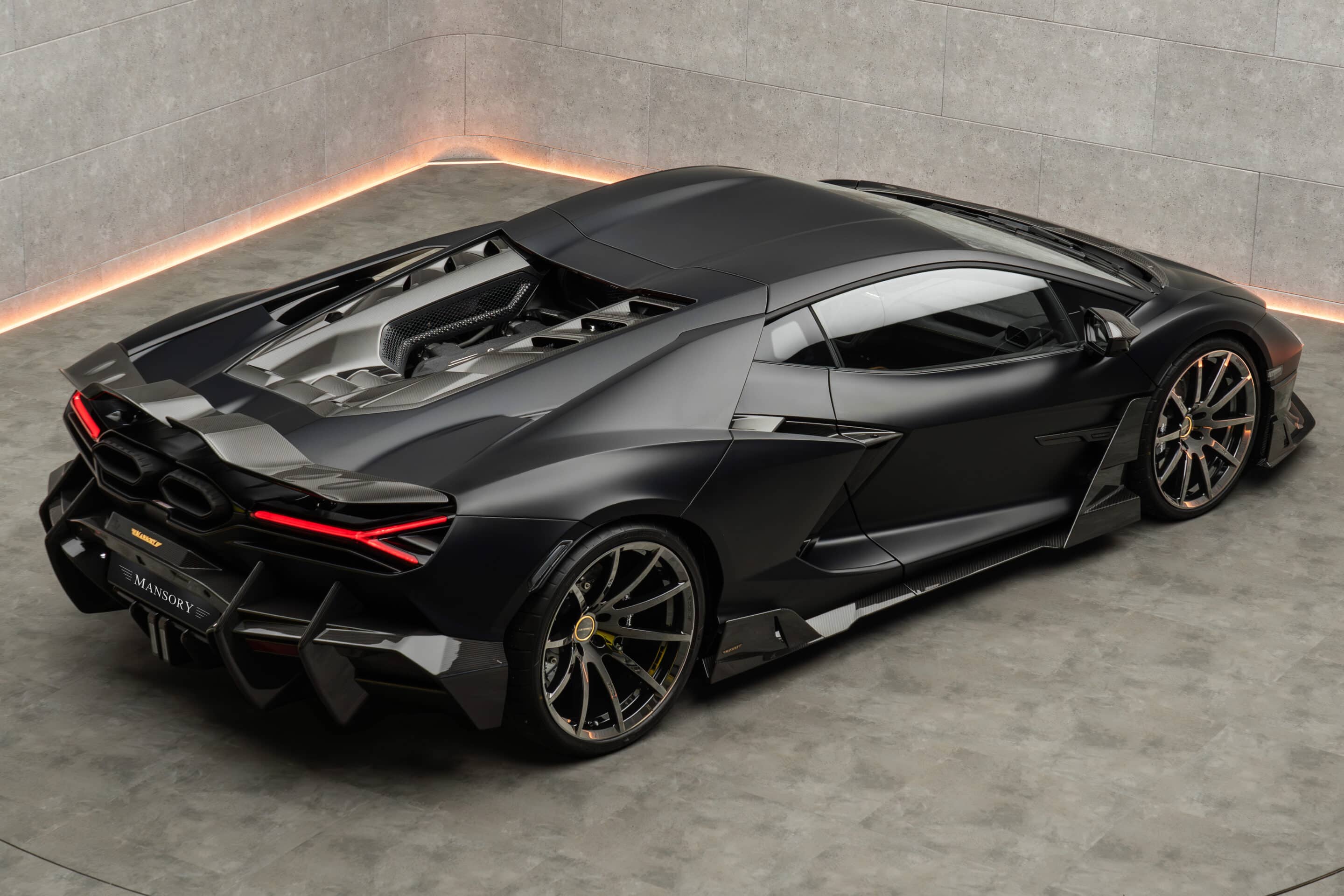 2880x1921 Man Shows A Rare Look Inside The Mansory Factory, Where Truly Mind Blowing Luxury Cars Are Being Built