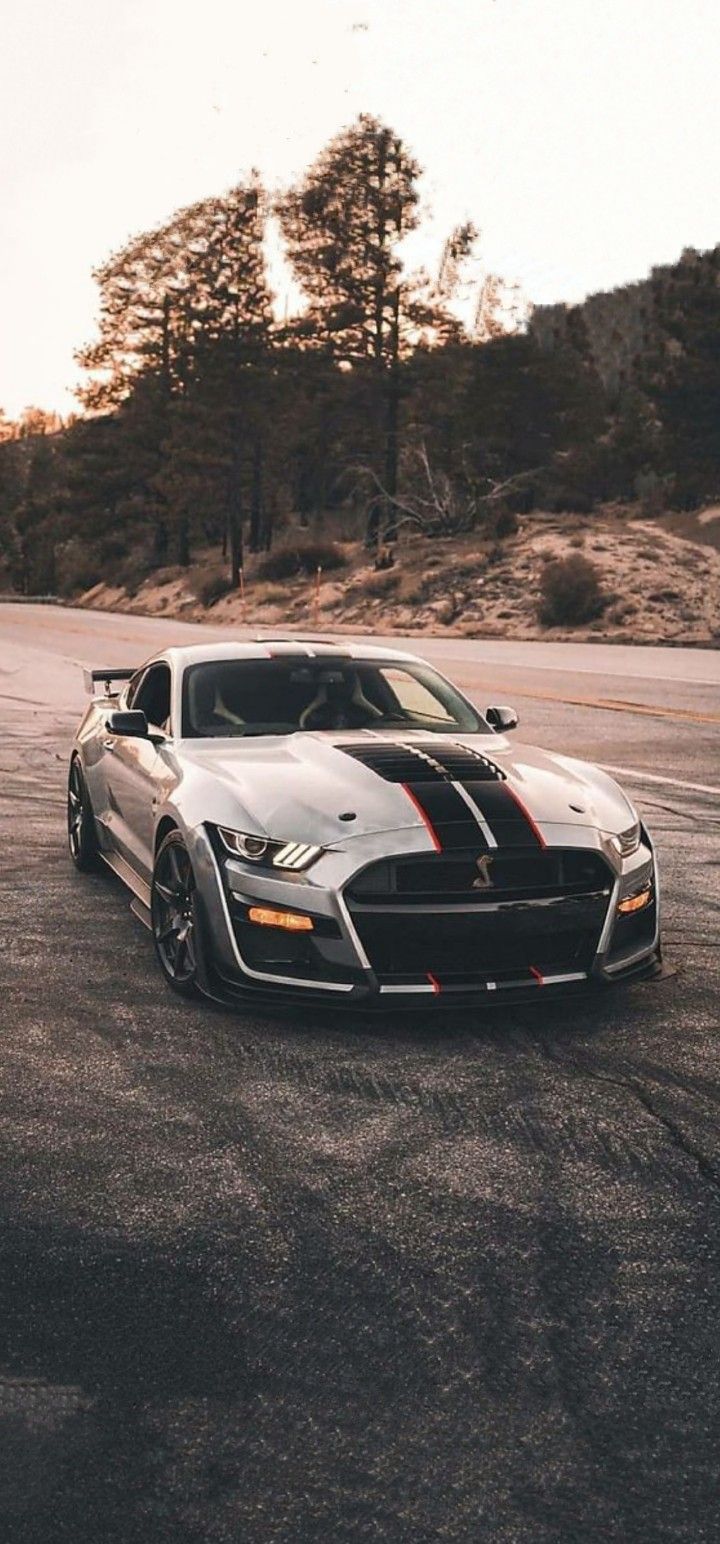 720x1544 Aesthetic Ford Mustang Wallpaper 2022. Mobil performa tinggi, Gambar ukiran, Konsep mobil