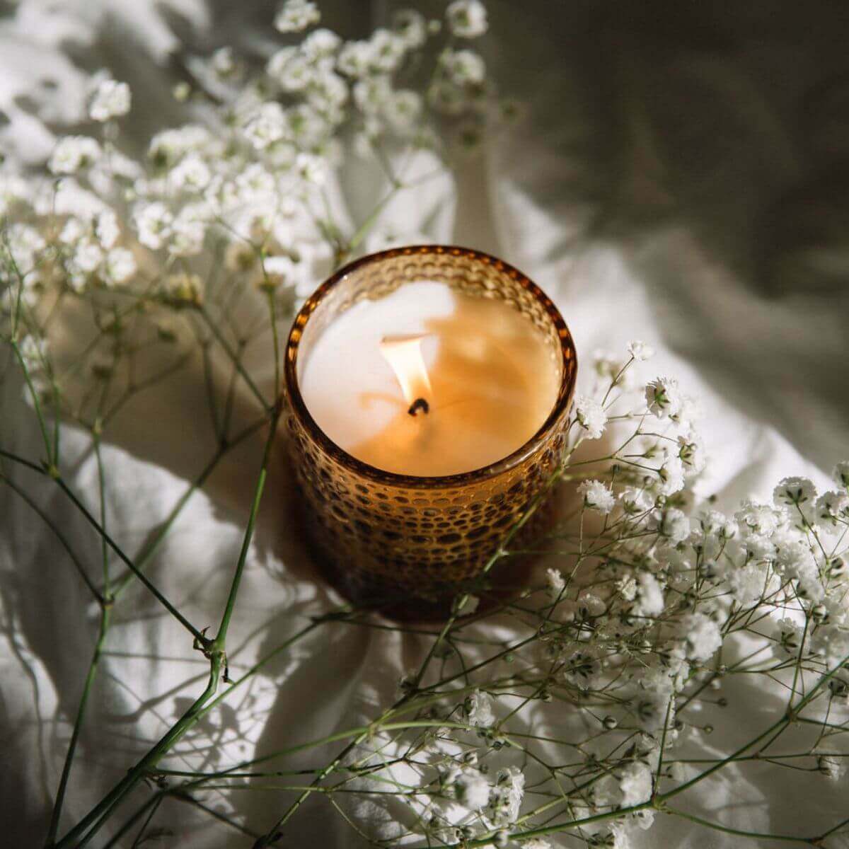 1200x1200 Aromática Scented Candles in Coconut Wax Small / White Lily