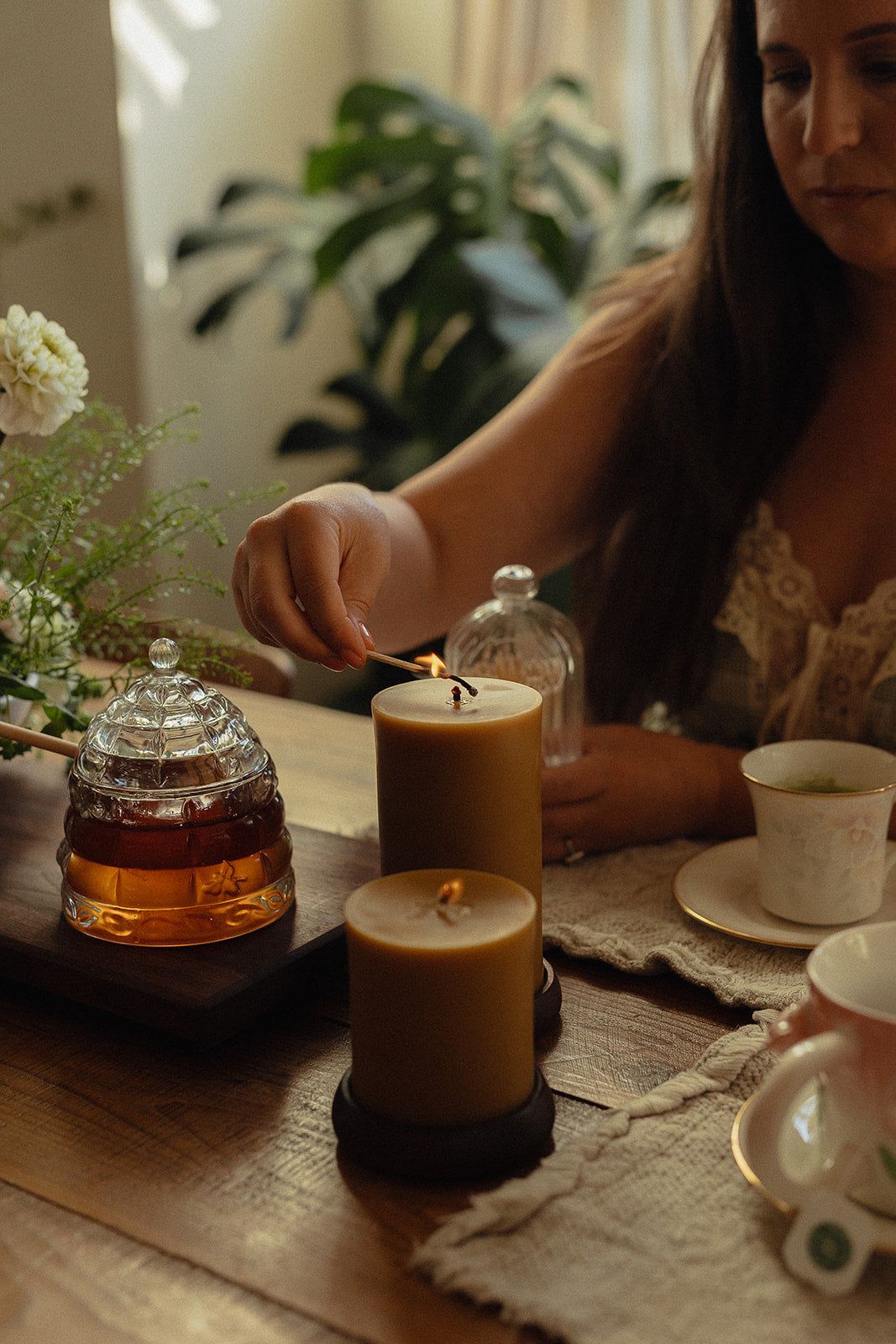 1067x1600 x 3.5 Beeswax Pillar Candle