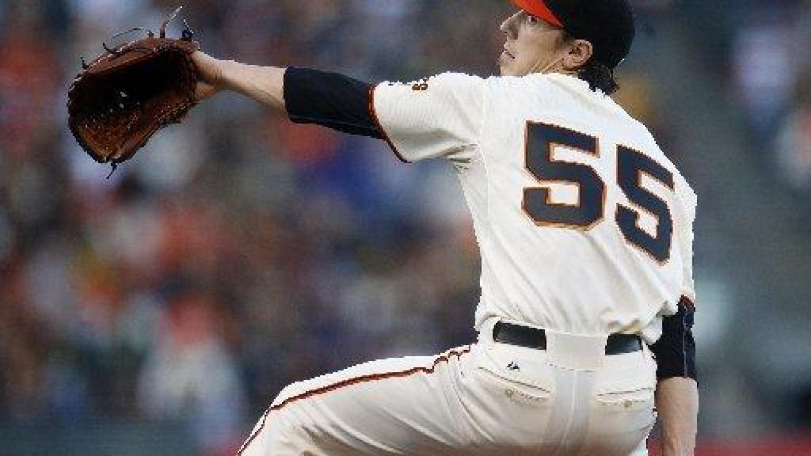 1600x900 Giants' Tim Lincecum gets his curveball back