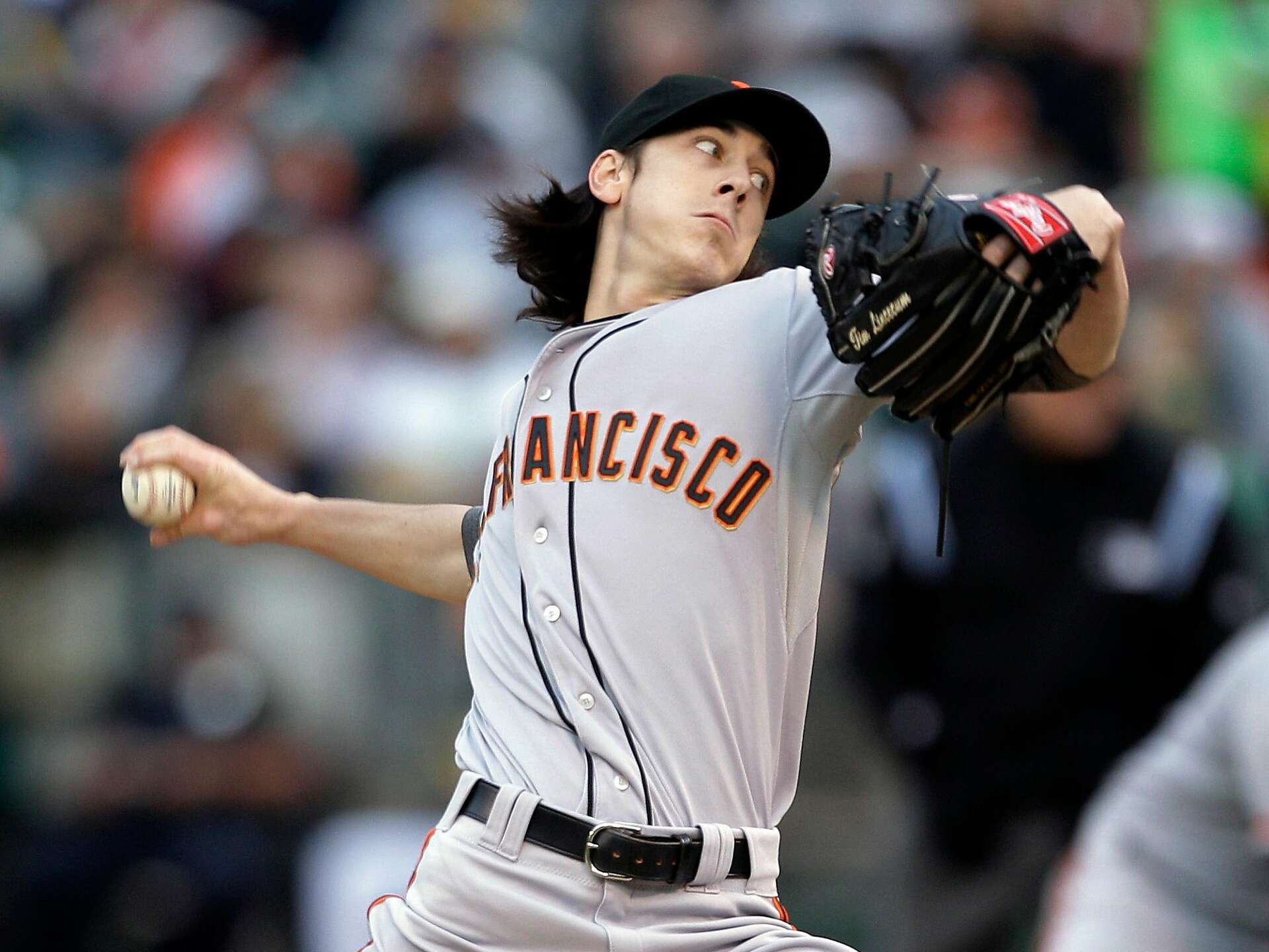 1920x1440 Ex Giants Pitcher Tim Lincecum Agrees To Sign With Rangers