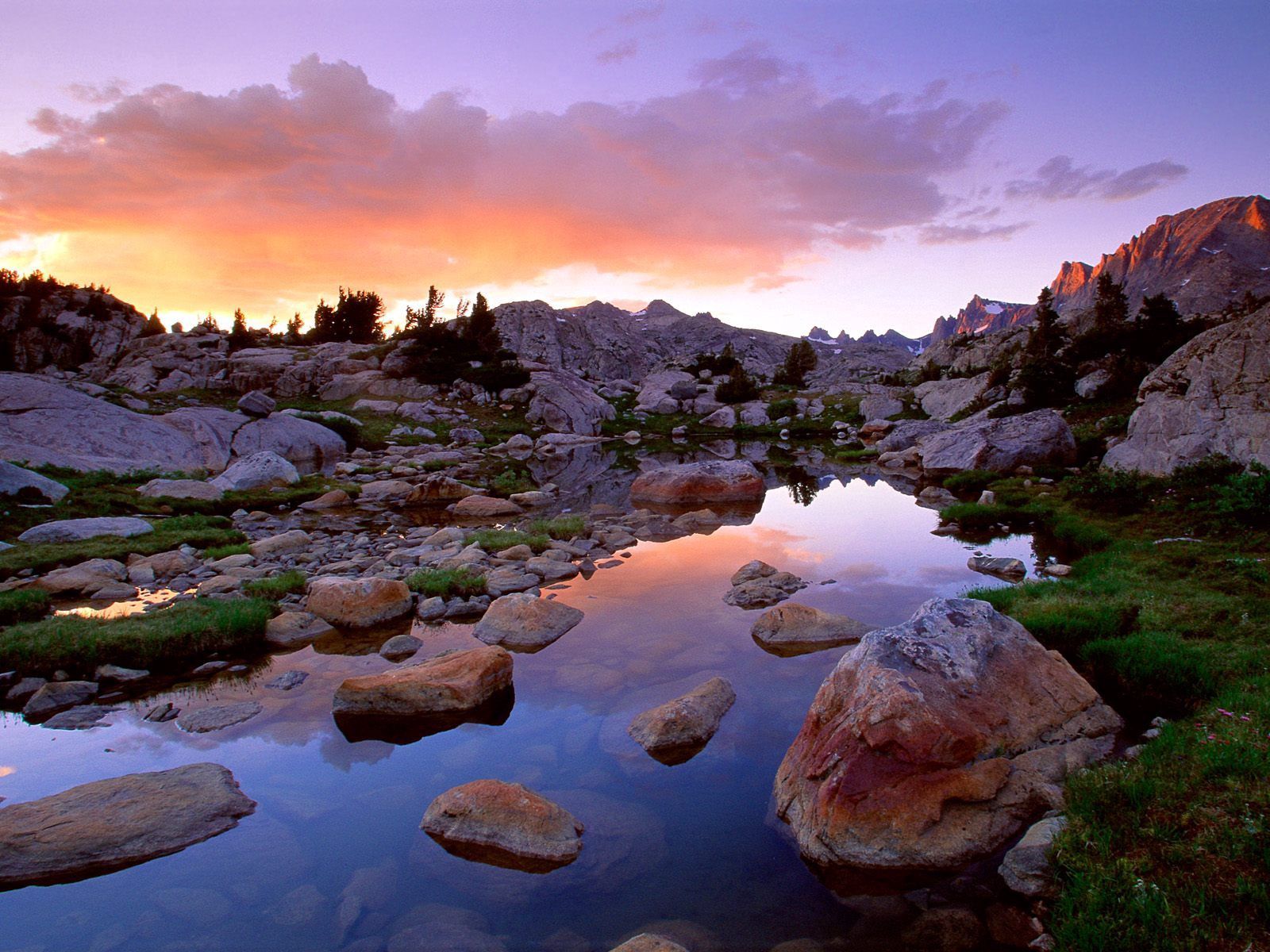 1600x1200 Phone wallpaper: Mountains, Stones, Nature, Rivers, Grass, Sky, Evening, Wyoming, Wind River Range 116991