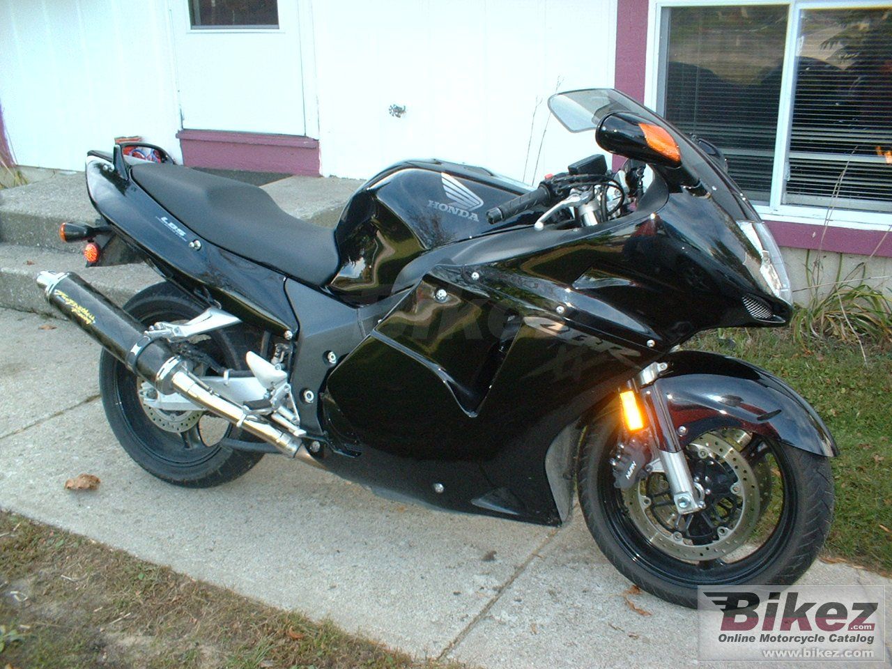 1280x960 Honda CBR 1100 XX Super Blackbird poster
