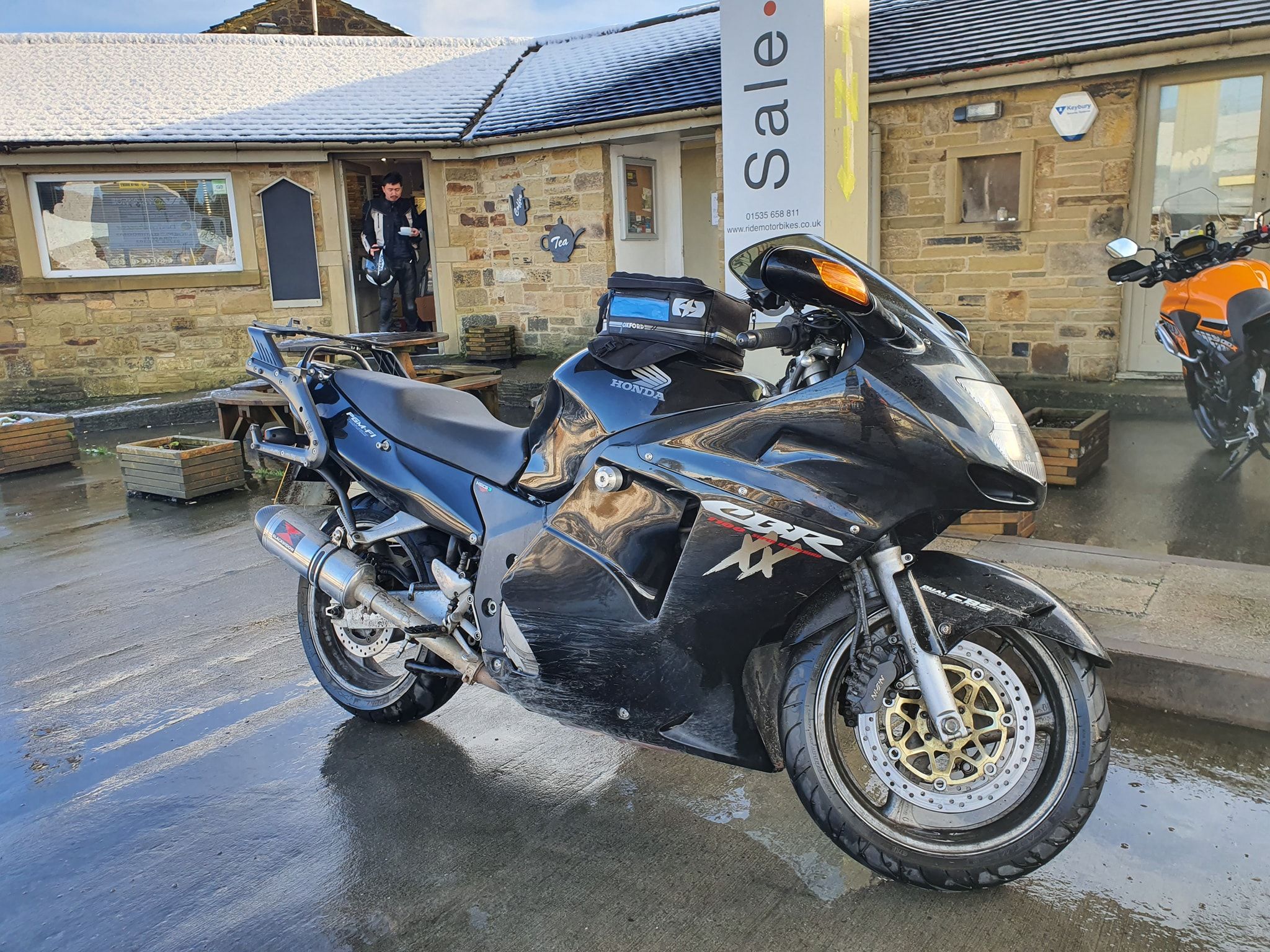 2048x1536 My Honda Blackbird - they just don't make them like they used to nowadays
