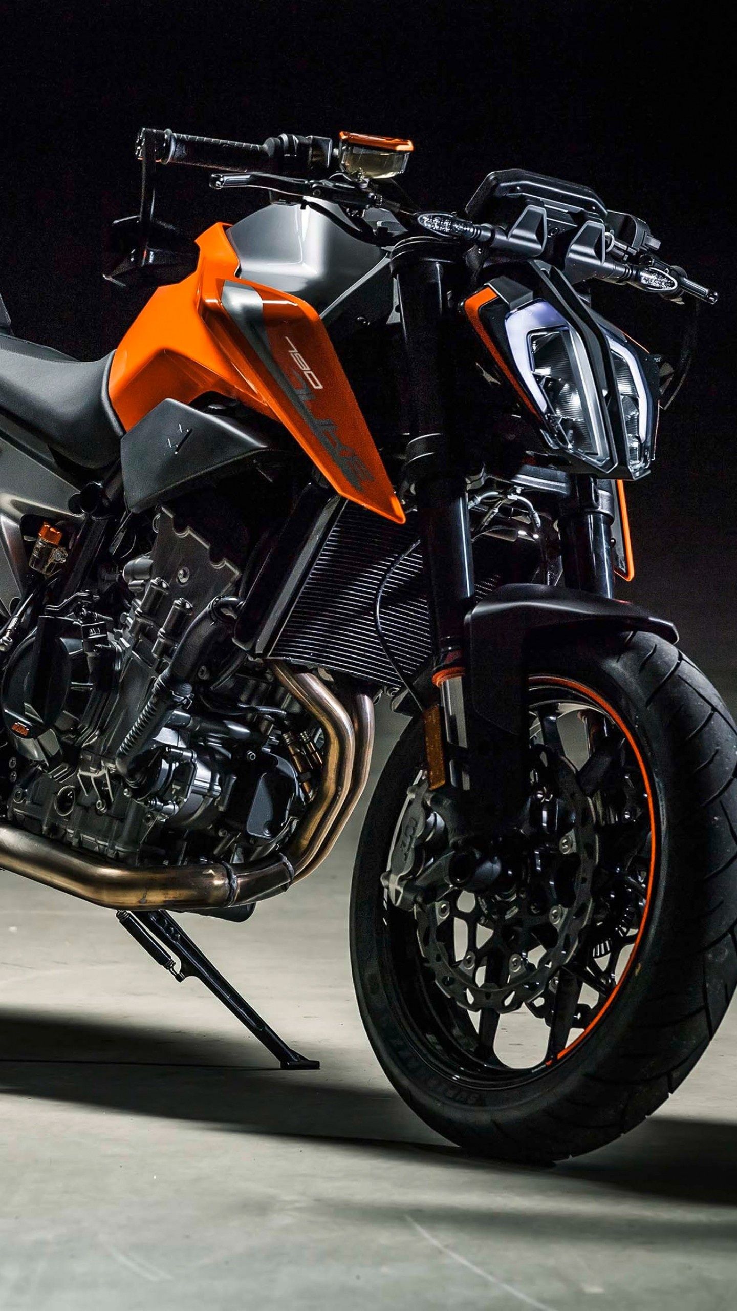 1440x2560 KTM Duke Bike Wallpaper