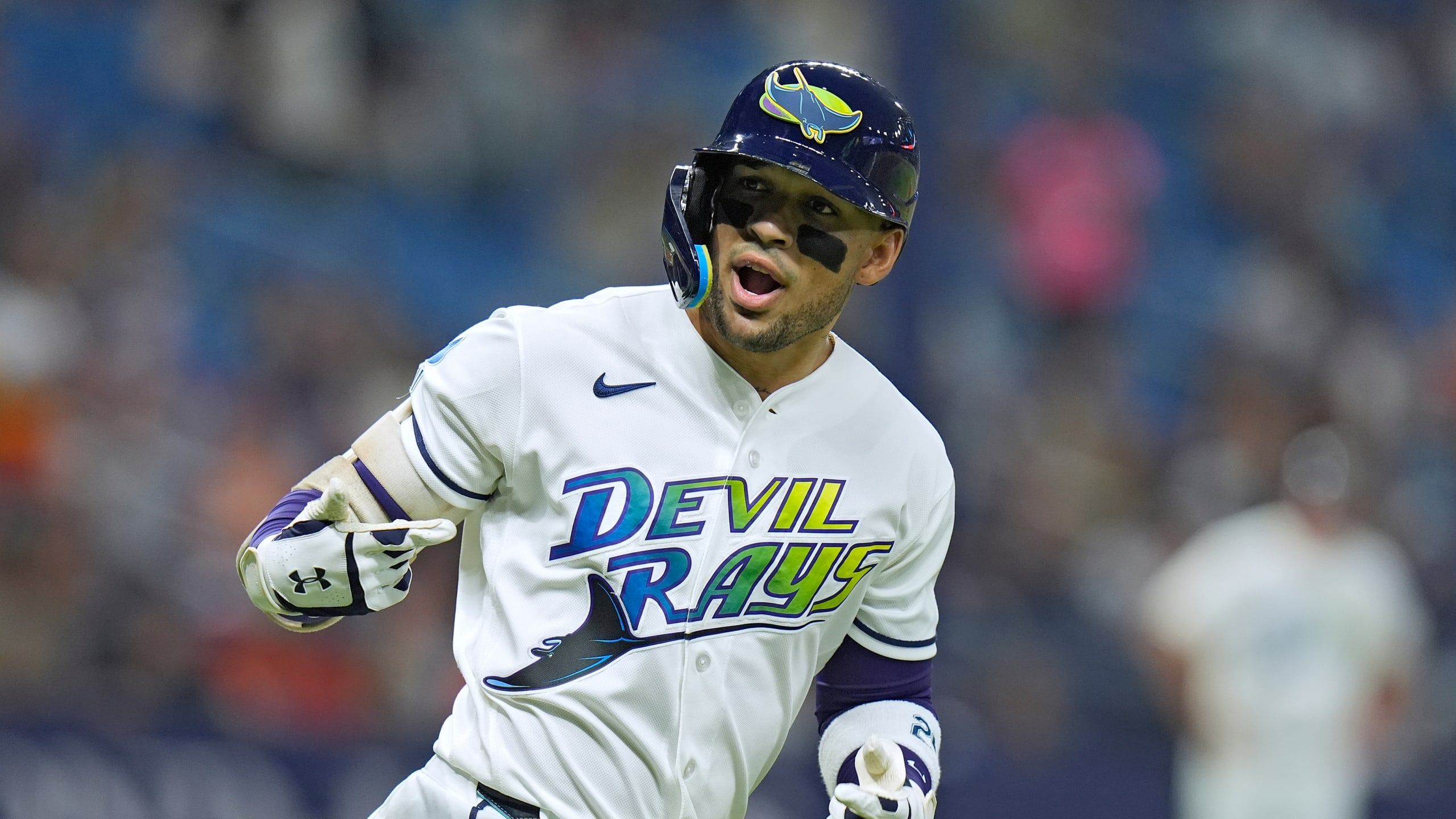 2560x1440 Better Late Than Never: Rays Astros 1