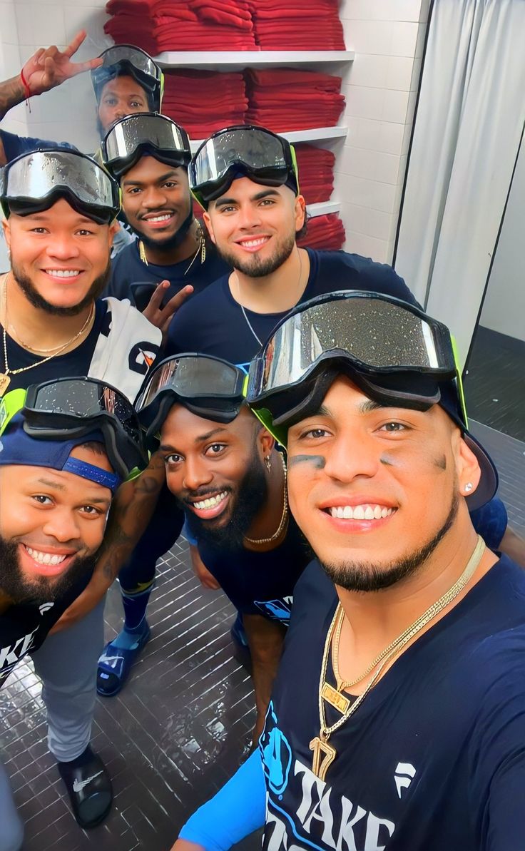 736x1193 Tampa bay rays city connect wallpaper. Tampa bay rays logo, Tampa bay devil rays, Edits