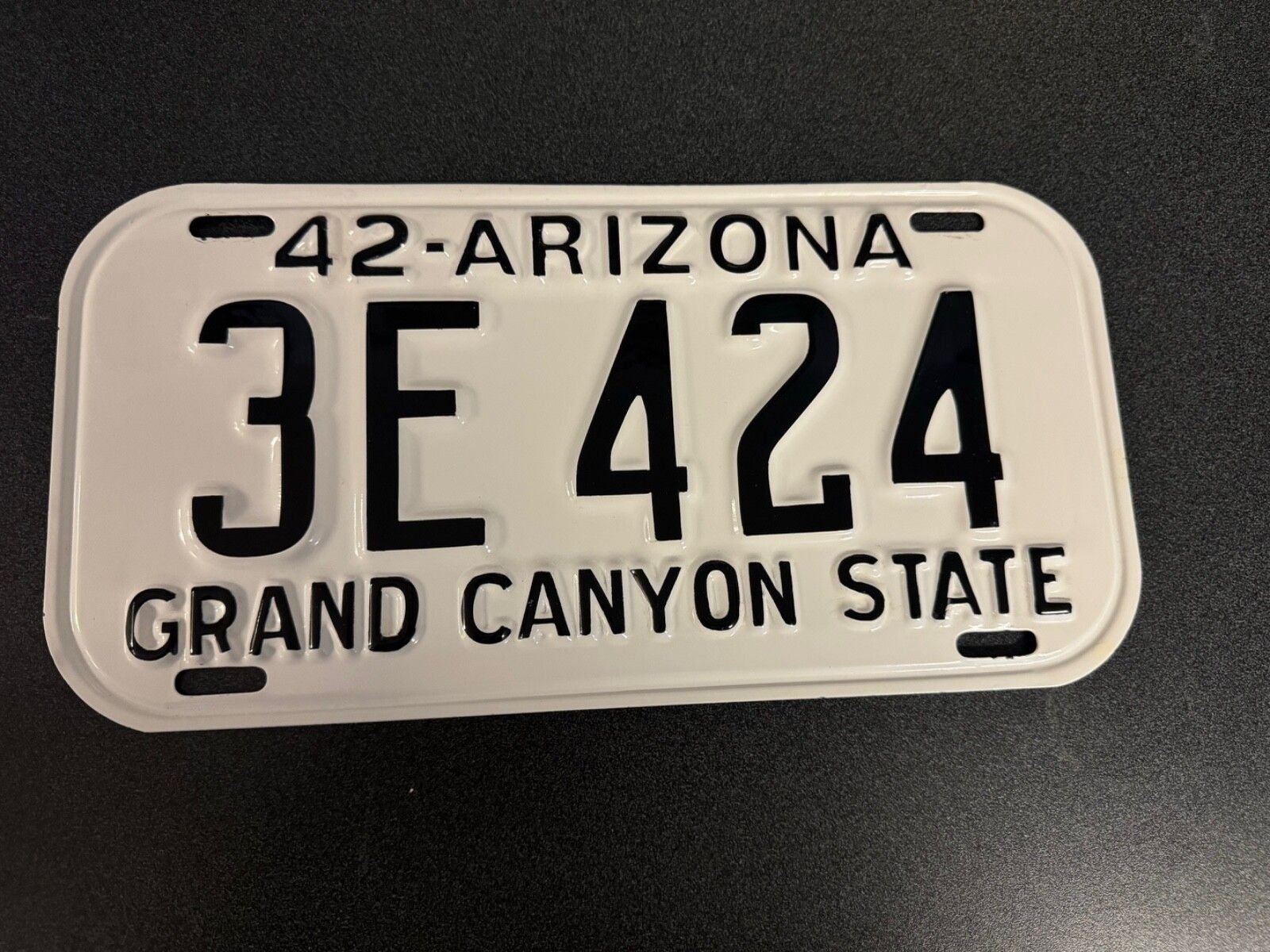 1600x1200 Arizona License Plate 3E 424