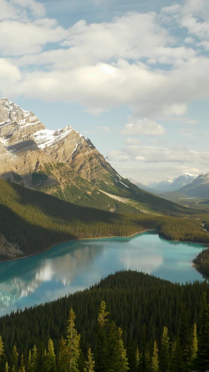 720x1280 Peyto Lake, Banff
