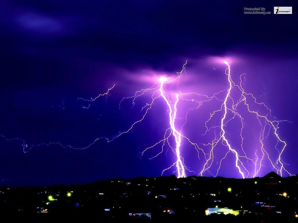 1024x768 Lightning storm wallpaper. Lightning storm wallpaper