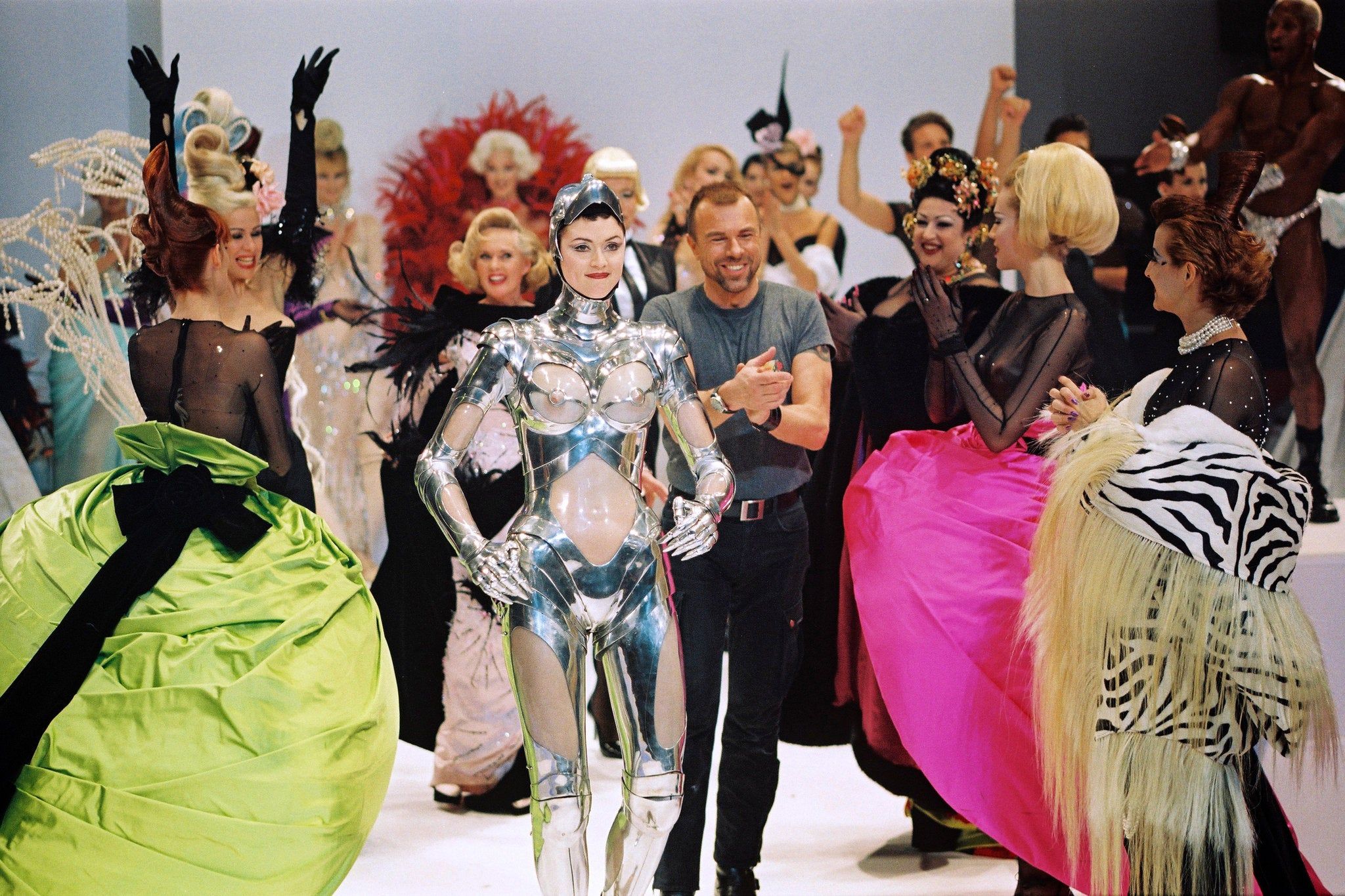2048x1365 'The Woodstock of Fashion': Remembering Thierry Mugler's Most Legendary Show