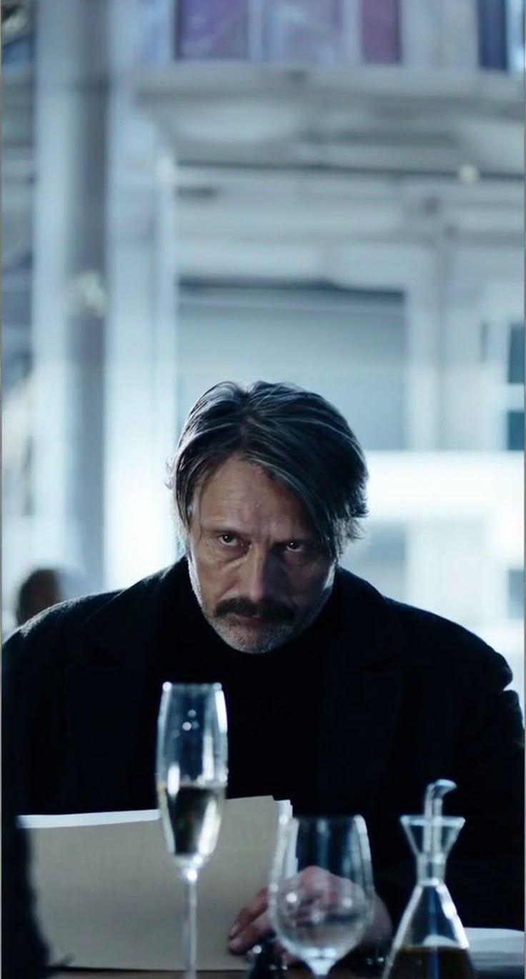 736x1370 Mads mikkelsen wallpaper iphone. Polar duncan vizla, Mads mikkelsen duncan, A man
