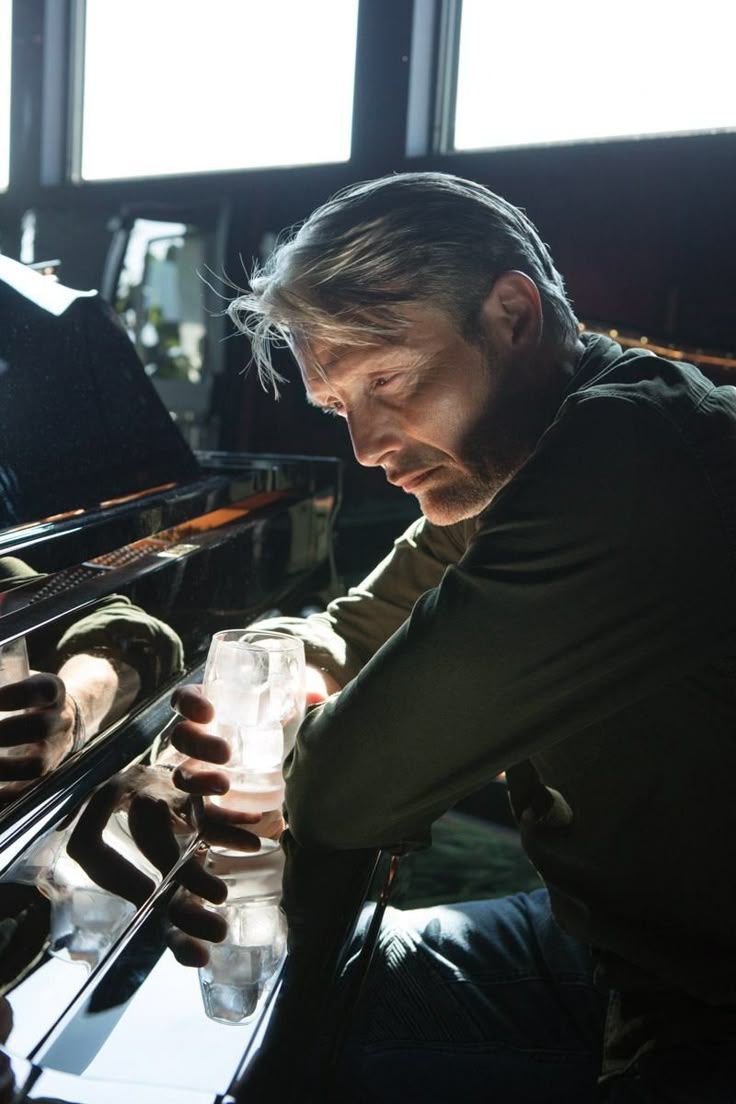 736x1104 Matt mikkelsen hannibal. Mad mikkelsen wallpaper, Duncan vizla, Mads mikkelson