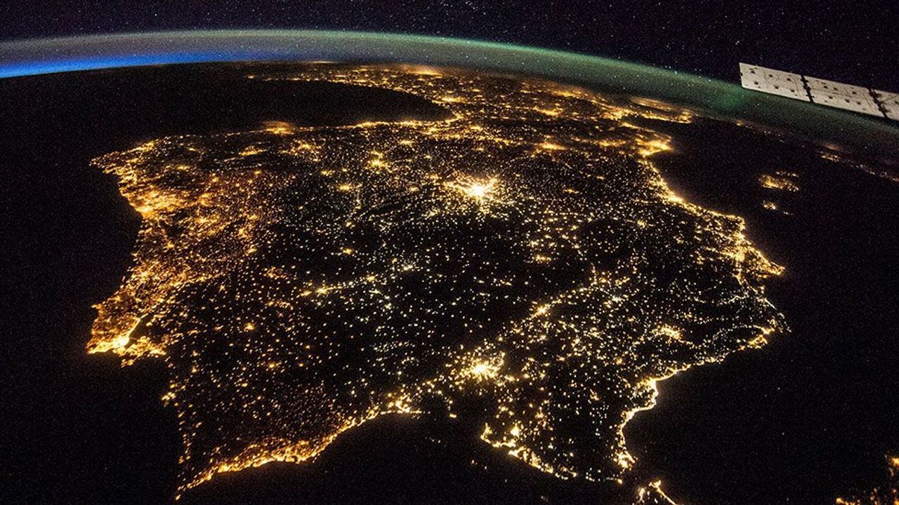 1280x720 Best space image of the month
