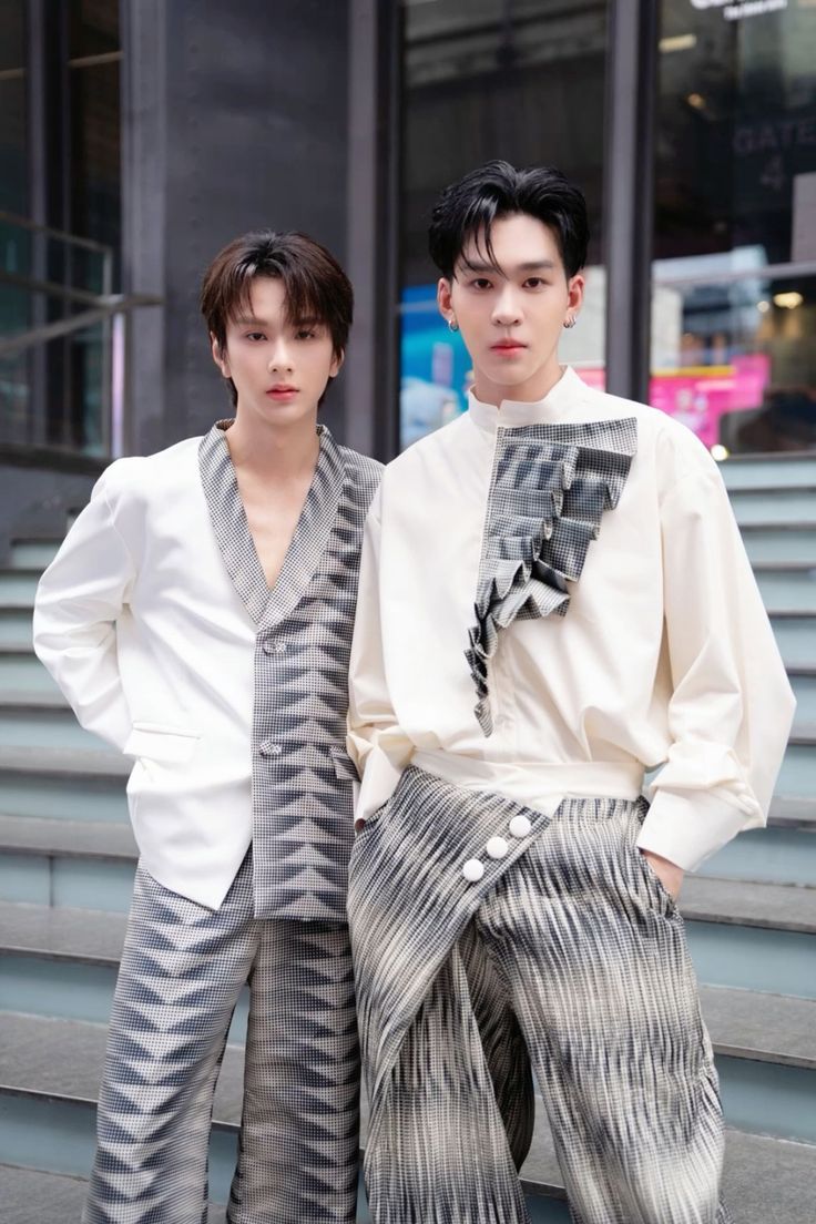 736x1104 Auausave