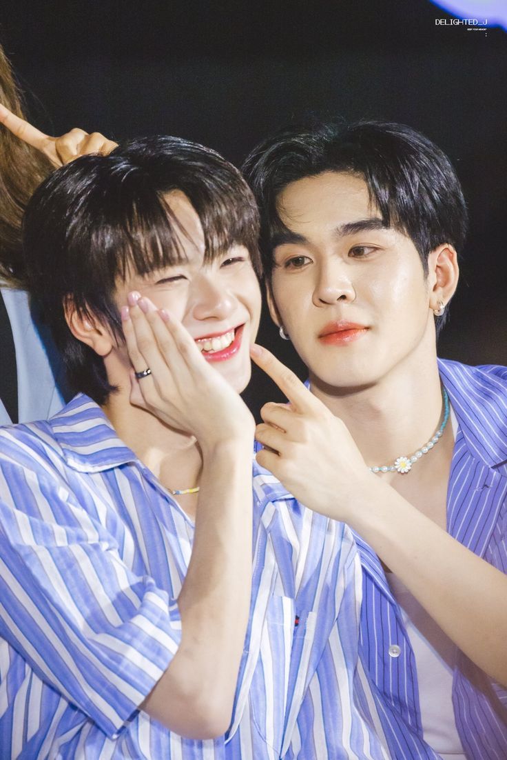 736x1102 AUAUSAVE X YOUR SKY AT THE SEA