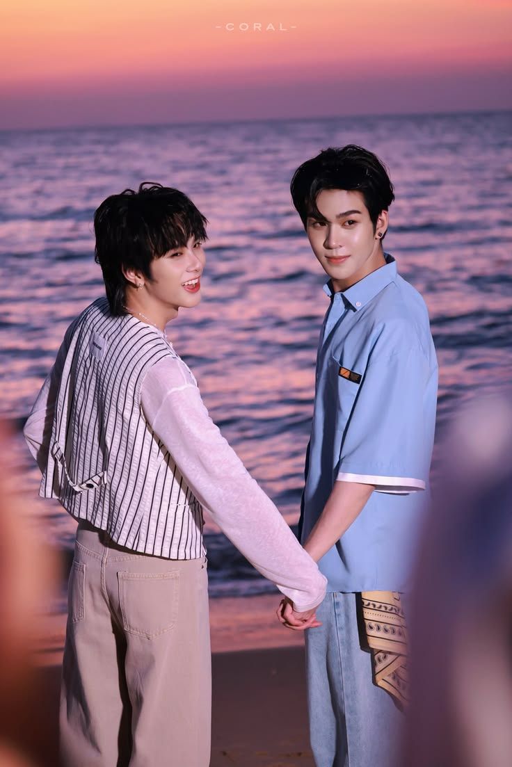 736x1103 Auau save and hnh lee. Auau save x hnh lee great time, Auausave wallpaper, Bl's