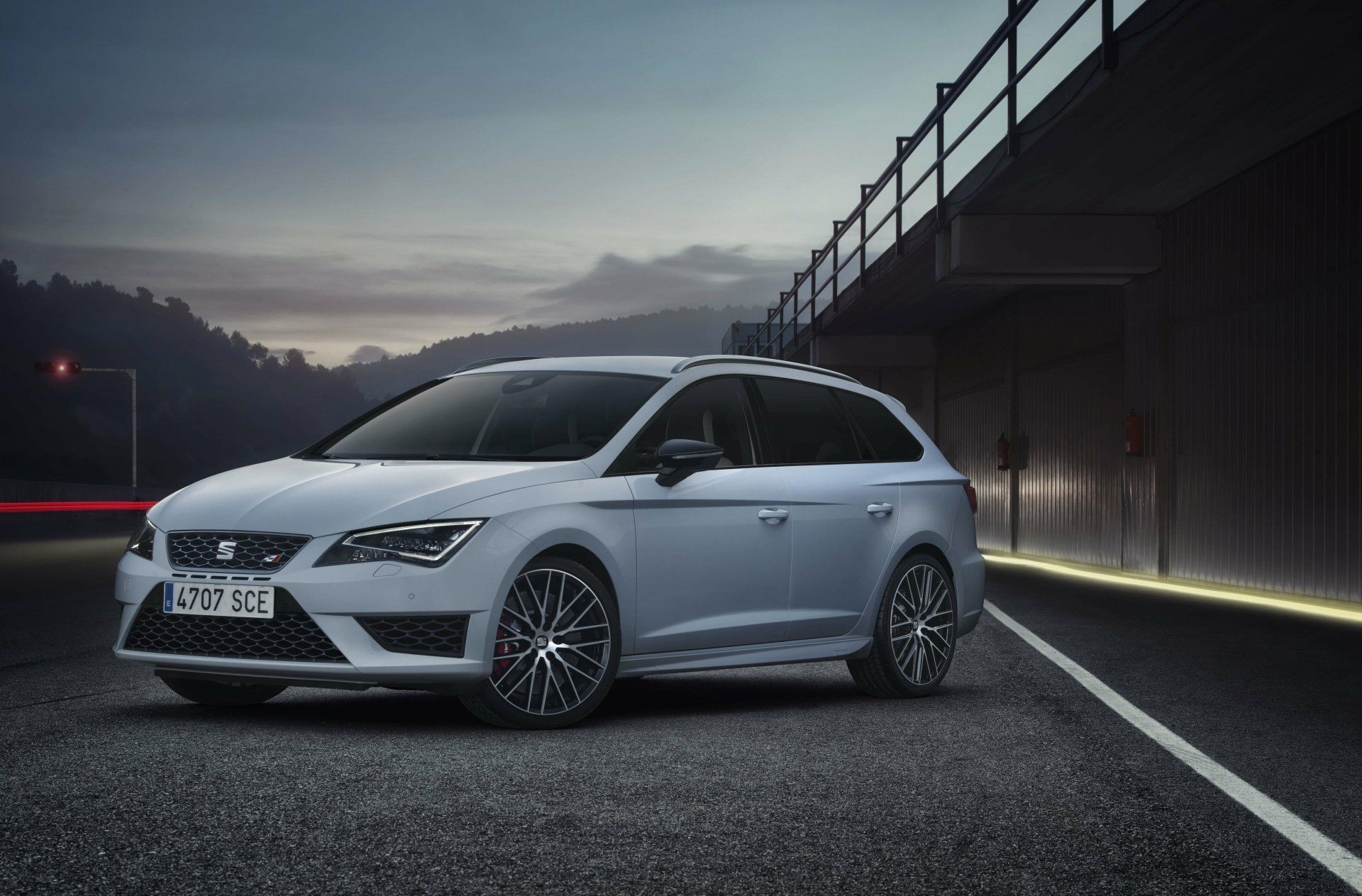 1920x1263 SEAT Leon Cupra 280