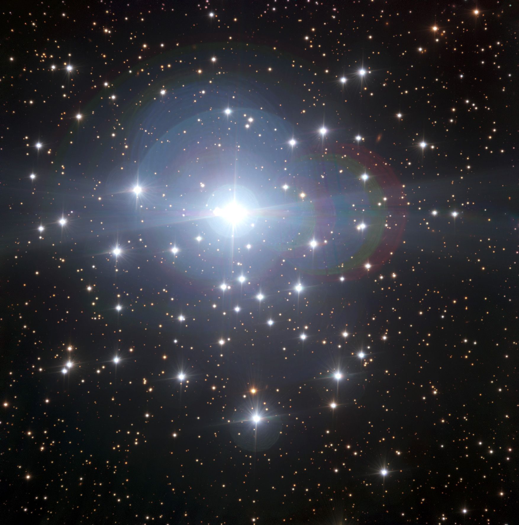 1754x1777 Starshine in Canis Major