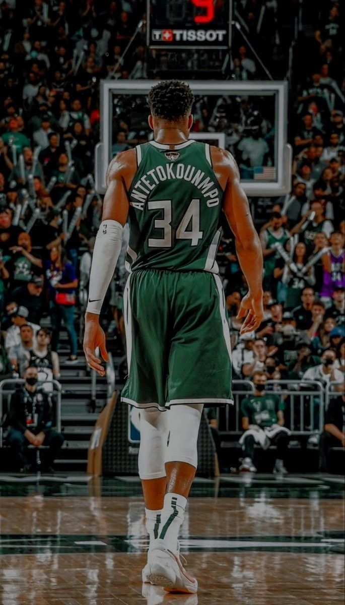 685x1200 Giannis wallpaper iphone. Giannis antetokounmpo wallpaper aesthetic, Nba wallpaper, Cool basketball wallpaper