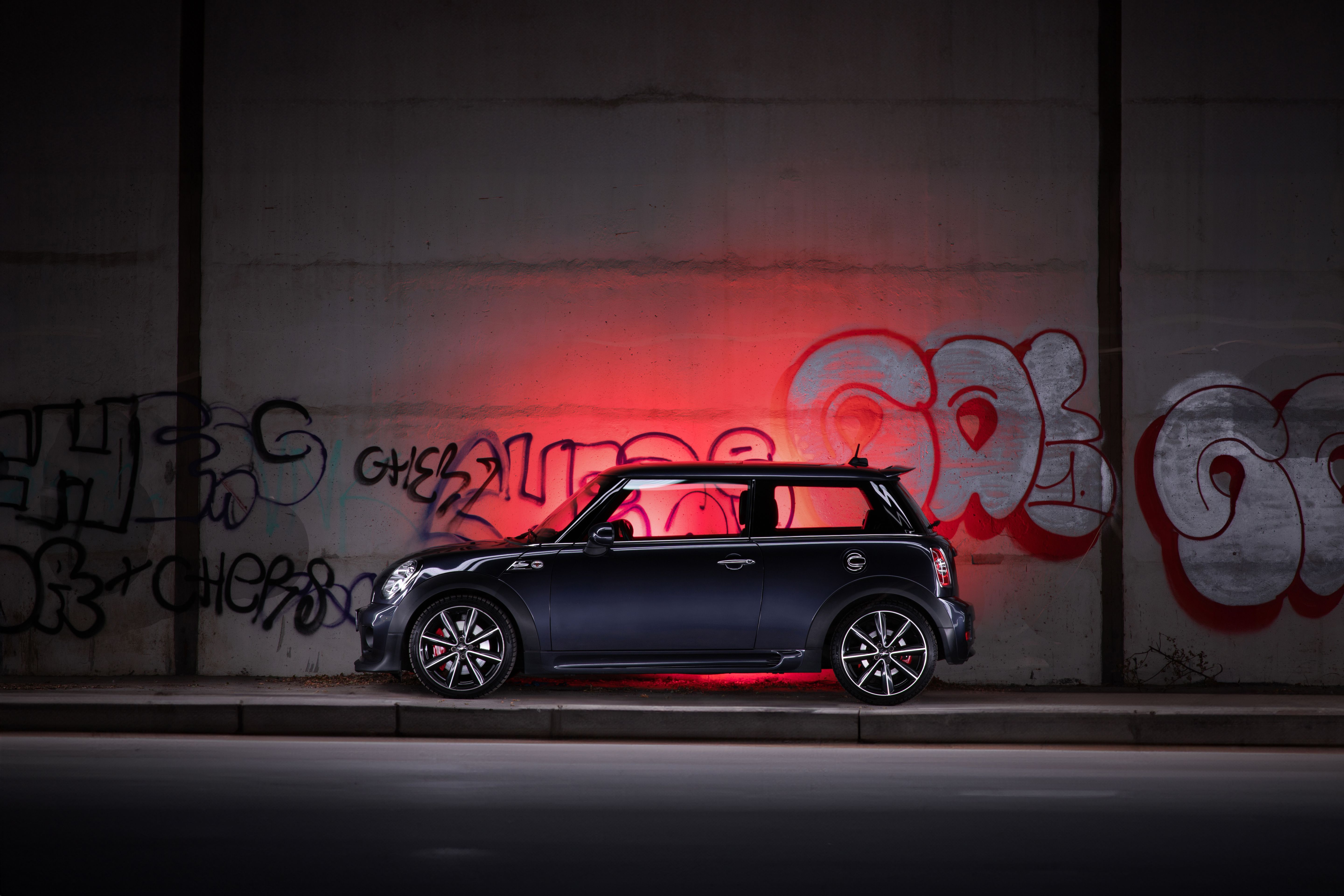 5761x3841 Side View of Mini John Cooper Works · Free