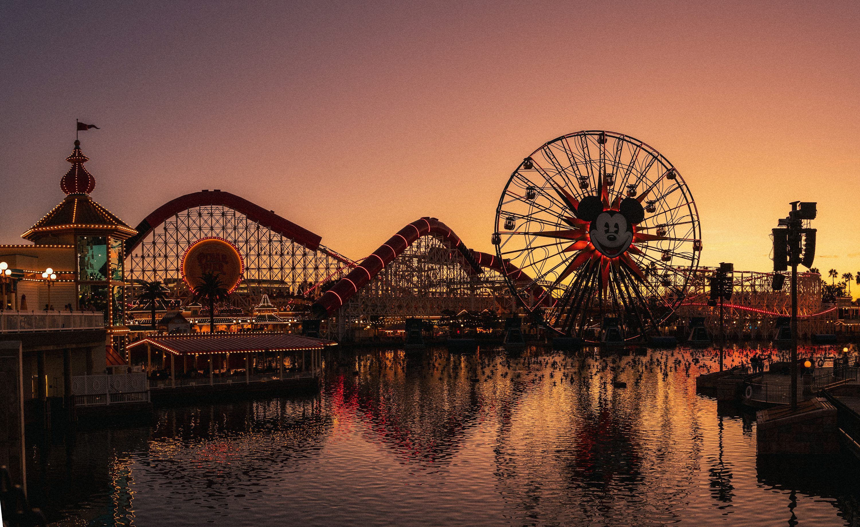 3000x1839 Disneyland California Picture. Download Free Image