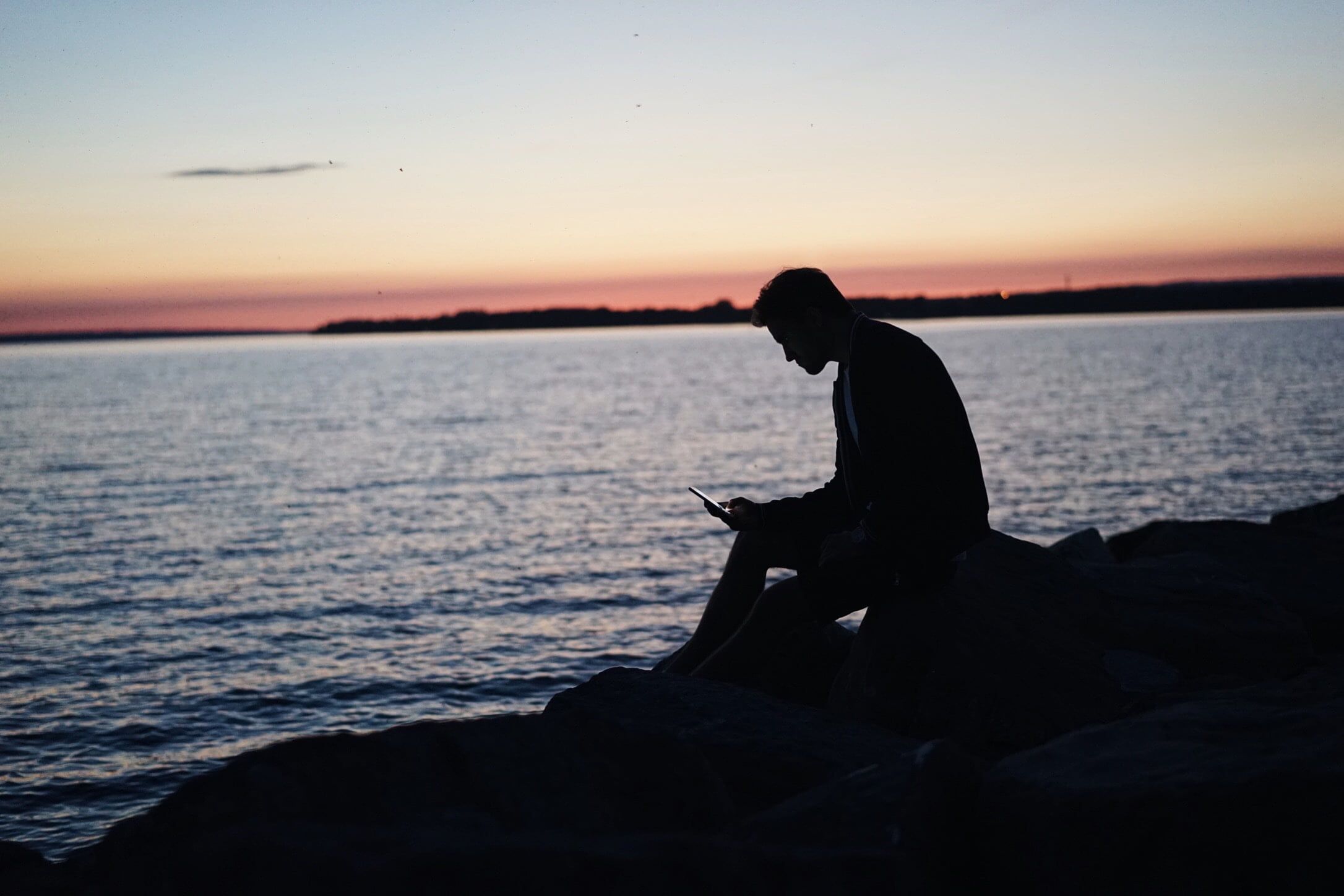 2172x1448 Dealing with Loneliness