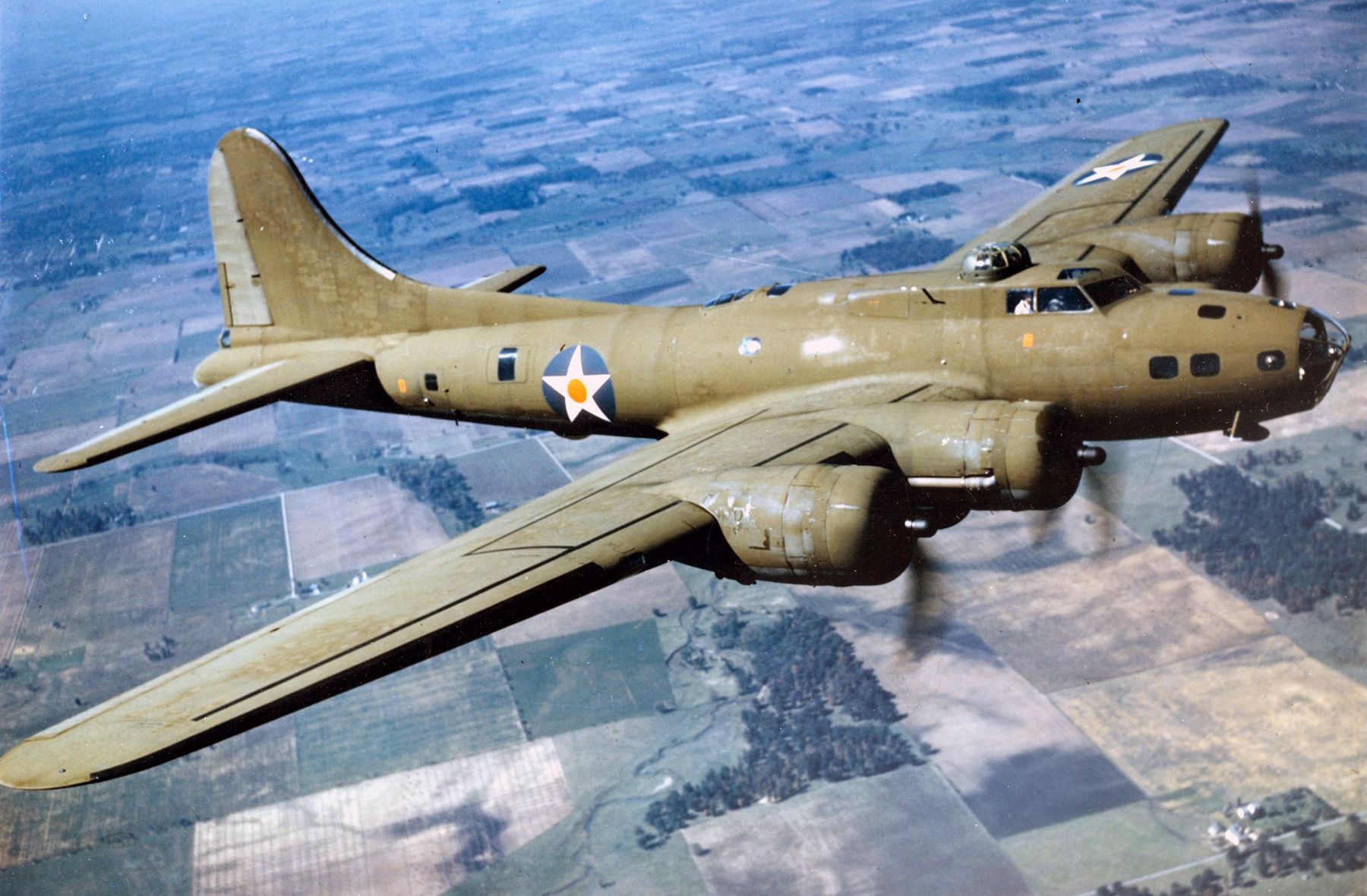 1800x1181 Free Boeing B 17 Flying Fortress 4K Wallpaper & Desktop HD Background for PC