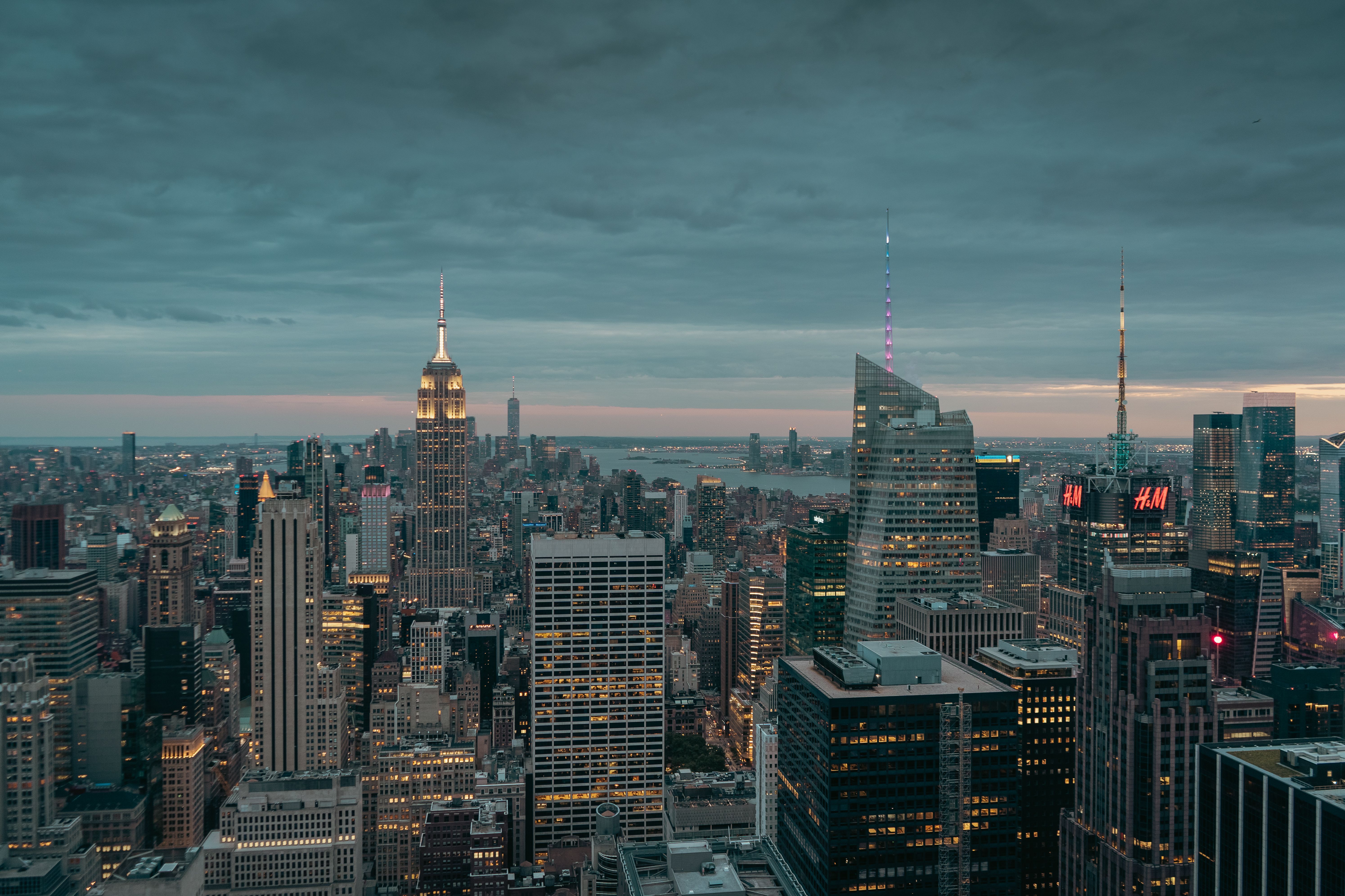 5979x3986 Cityscape of NYC at Dawn from Top of the Rock · Free