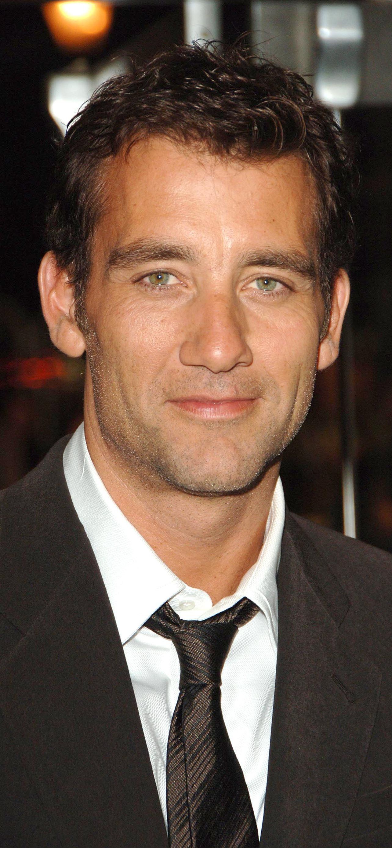 1284x2778 Best Clive owen iPhone HD Wallpaper