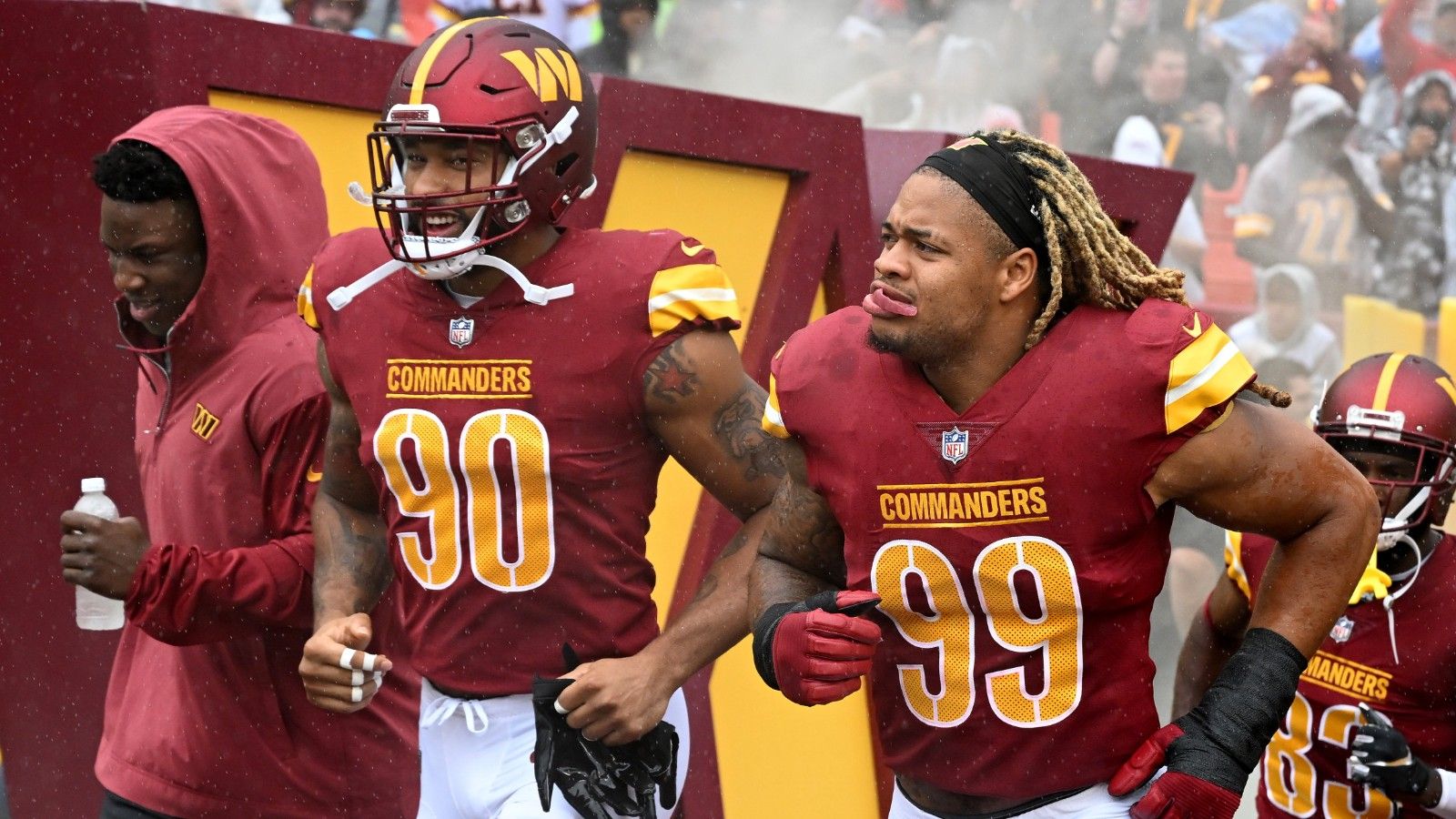 1600x900 Commanders Trade Former 1st Round Pick DE To Bears