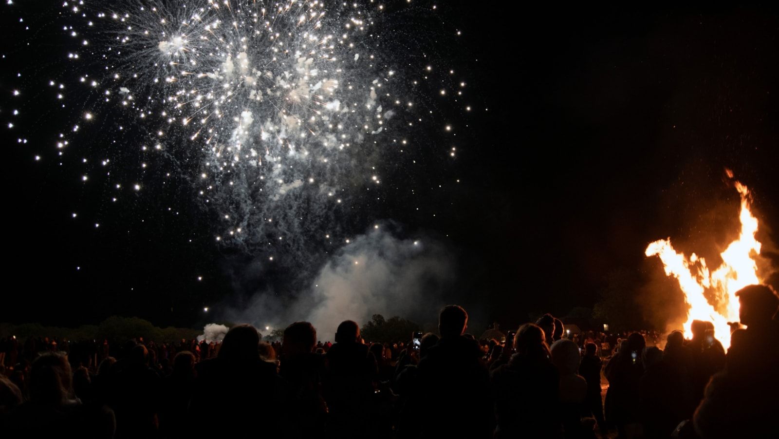 1600x901 Firefighters warn families over Halloween costumes and Bonfire Night dangers