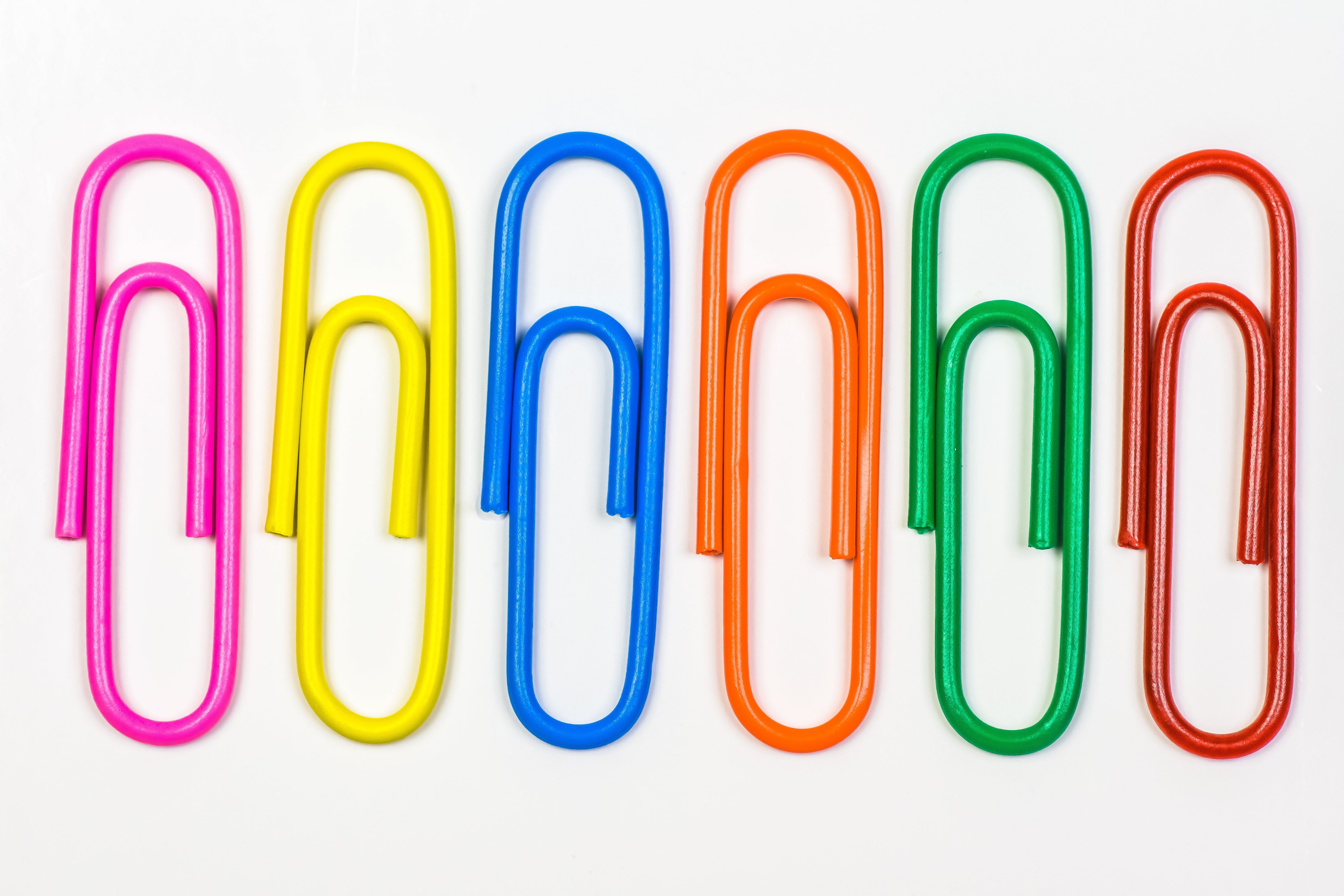 6000x4000 Paperclip Wallpaper