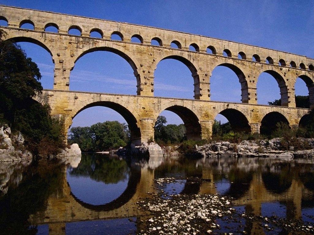1024x768 The Roman Aqueduct: Who Knew Plumbing Could Be So Beautiful?