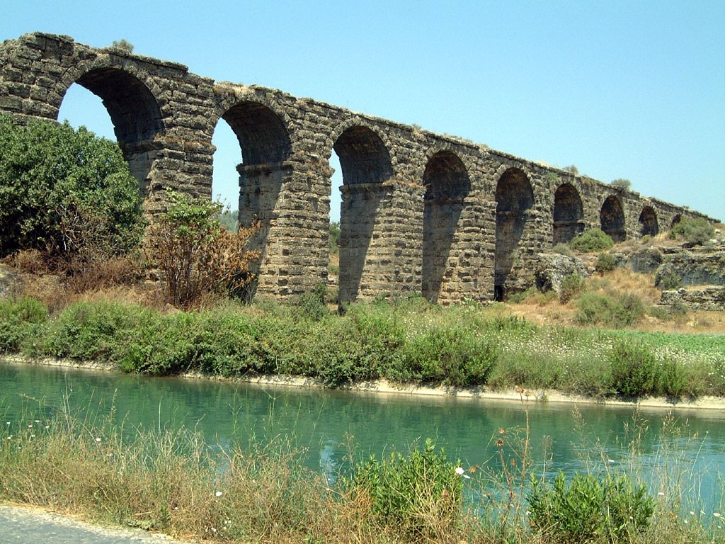 1024x768 Aqueduct 2