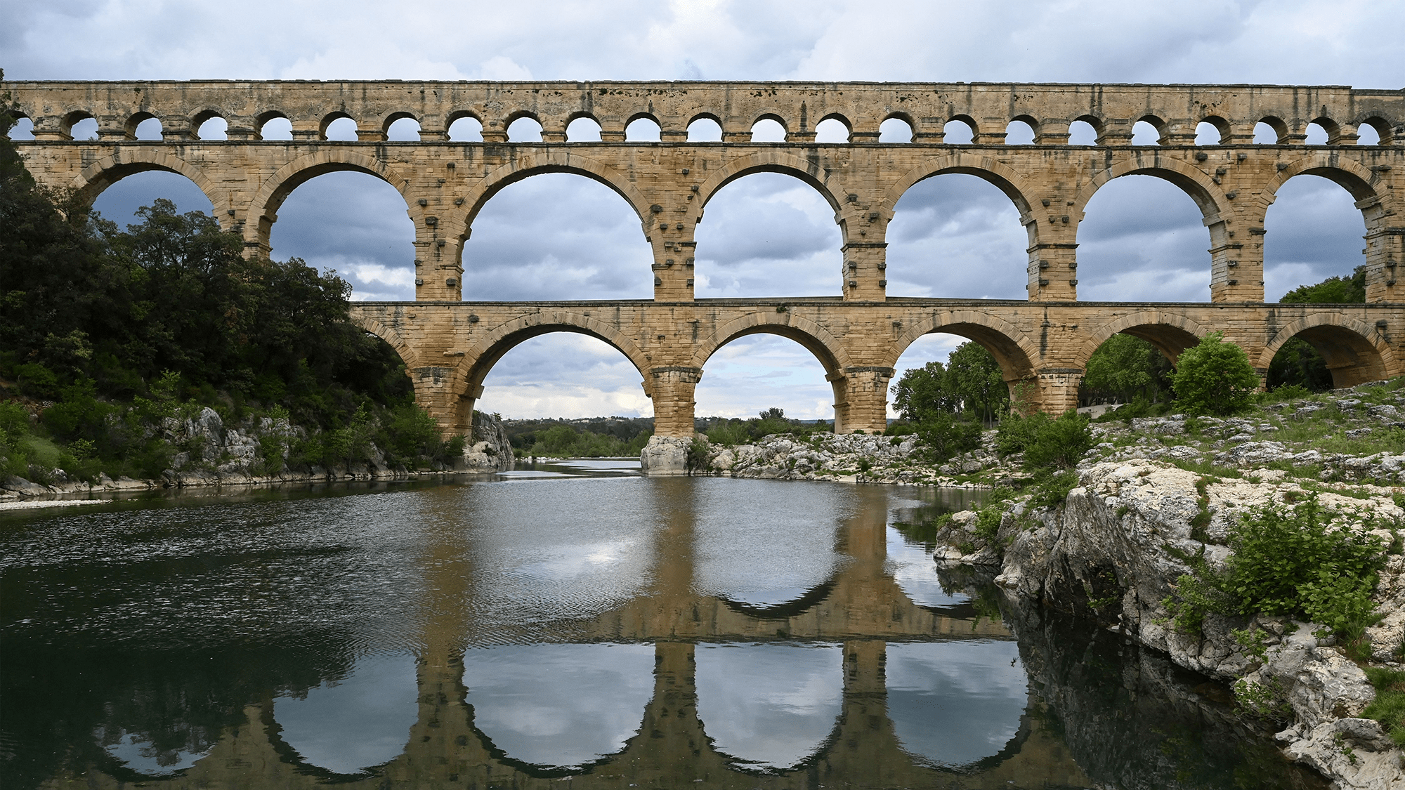 2000x1125 How did the Romans build their towering aqueducts?