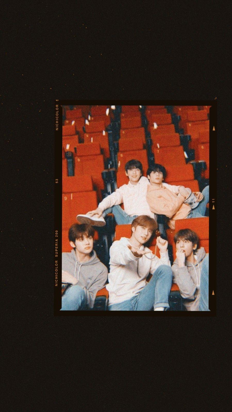 900x1600 TXT aesthetic wallpaper. Dreamcatcher wallpaper, Kpop wallpaper, Wallpaper