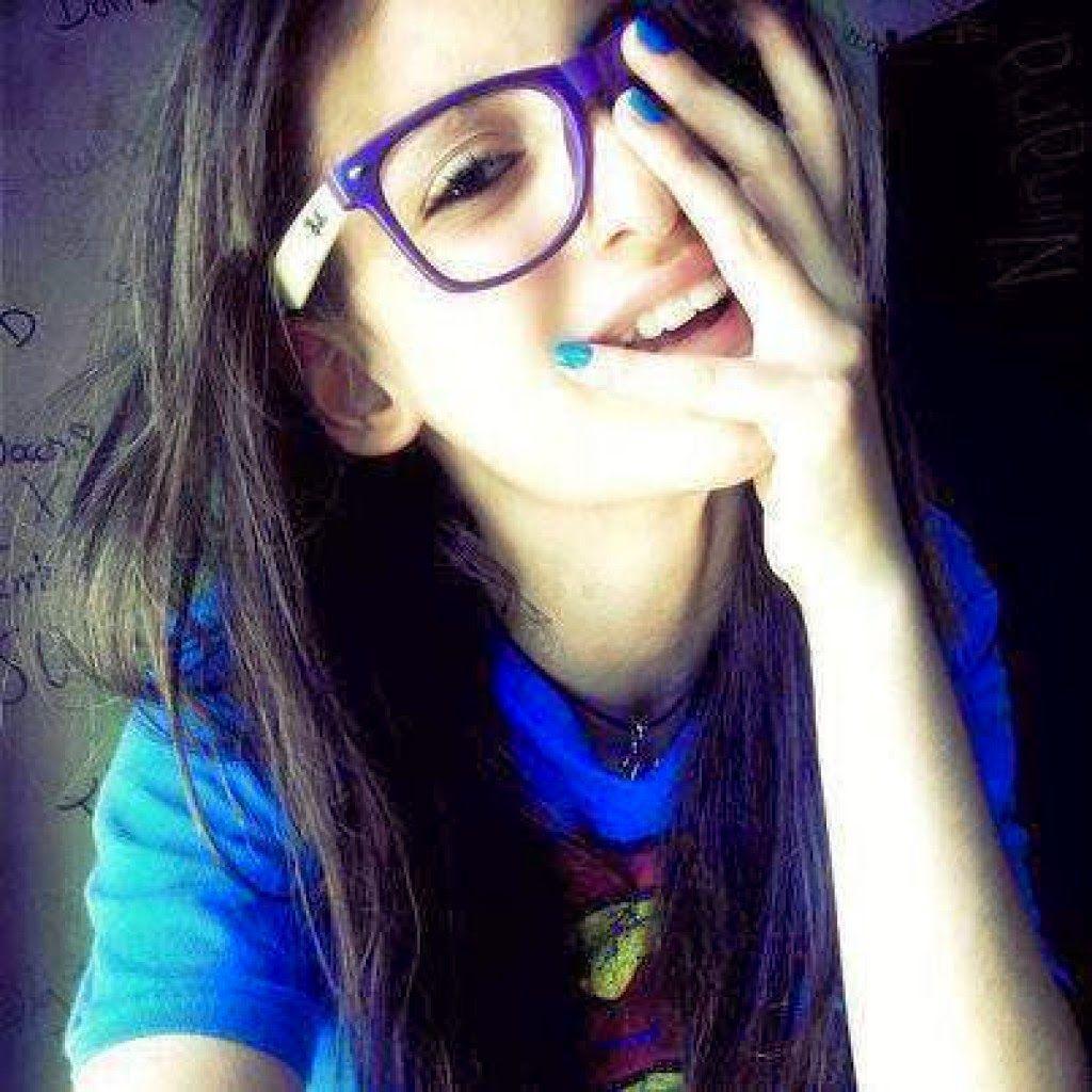 1024x1024 Download Sweet shy girl profile pic girl wallpaper for your mobile cell phone