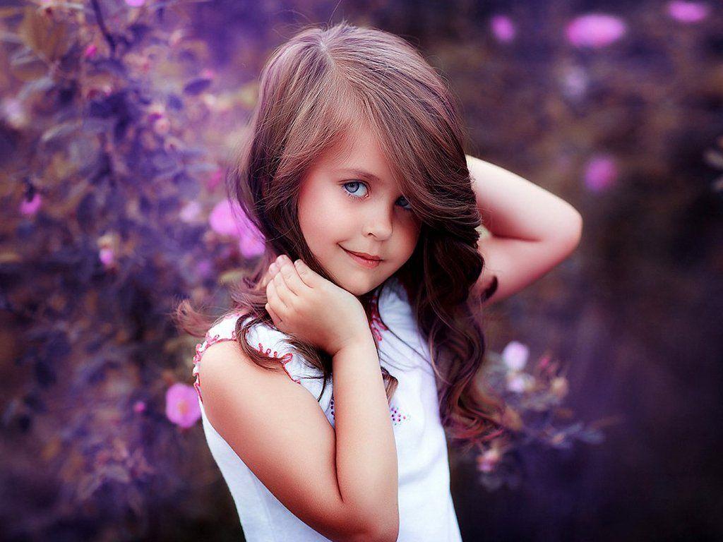 1024x768 Cute Girl Profile Background .