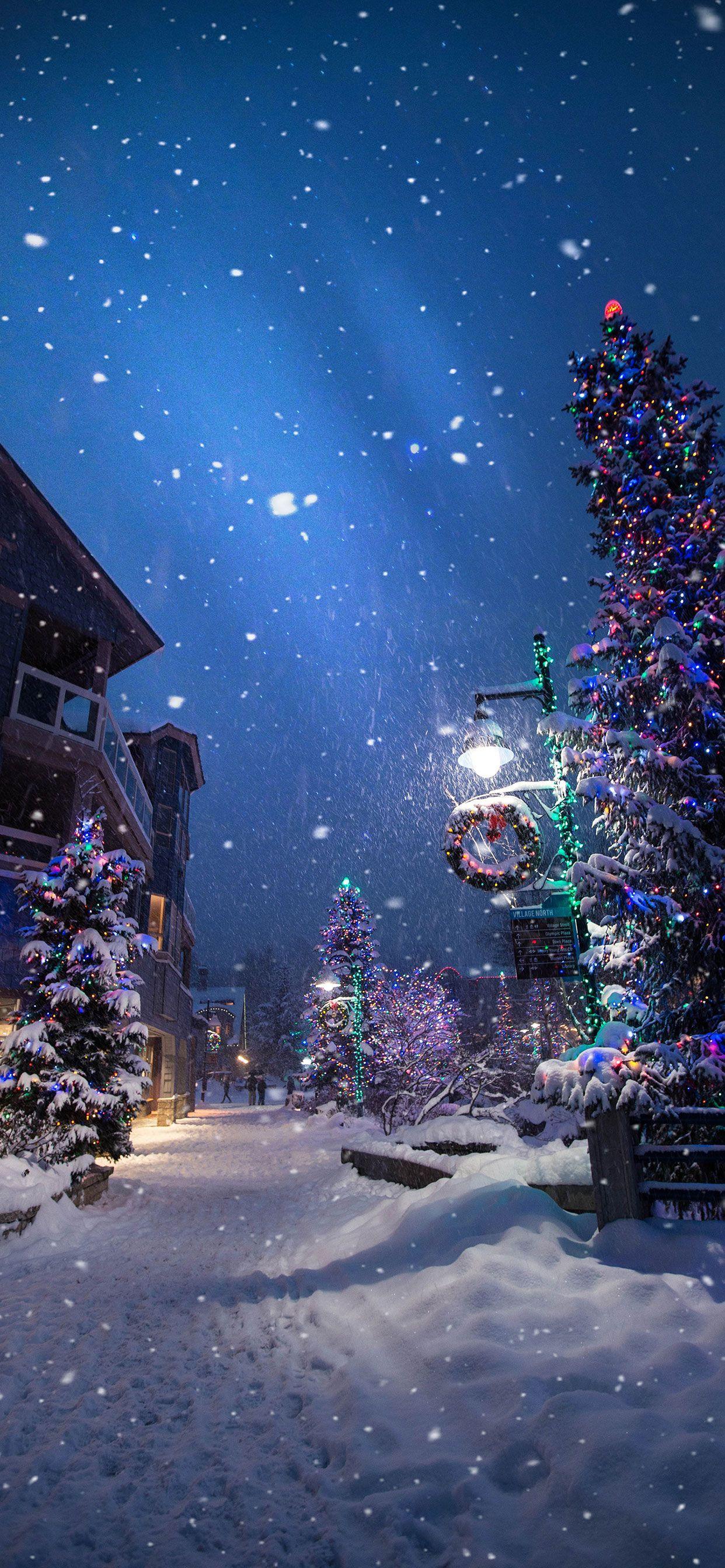 1242x2688 Stunning iPhone XS and XS Max Christmas Wallpaper