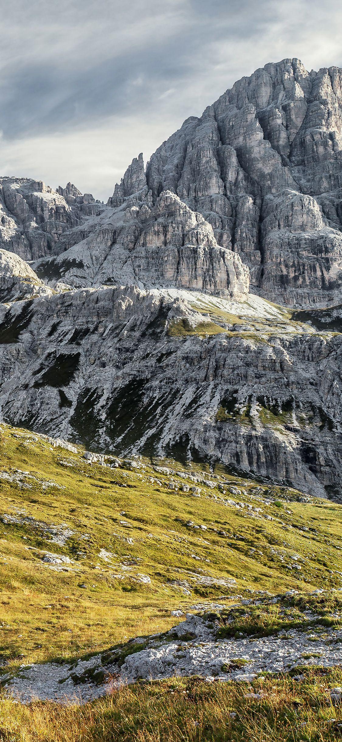 1125x2436 5k Apple Mountain Spring Nature Imac Wallpaper